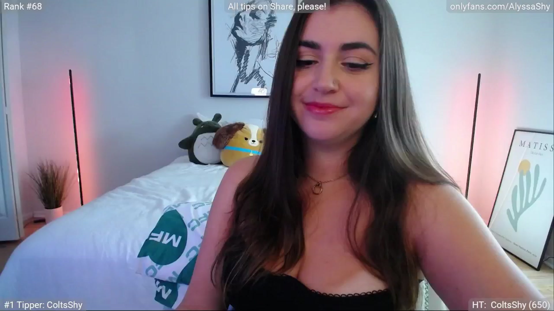 Gallery image thumbnail from AlyssaShy's myfreecams stream on, 07/19/2024, 21:16 image 19 of 20