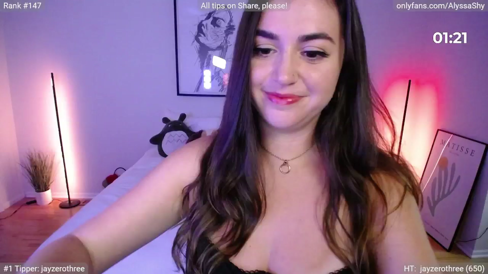 Gallery image thumbnail from AlyssaShy's myfreecams stream on, 08/03/2024, 24:04 image 19 of 20