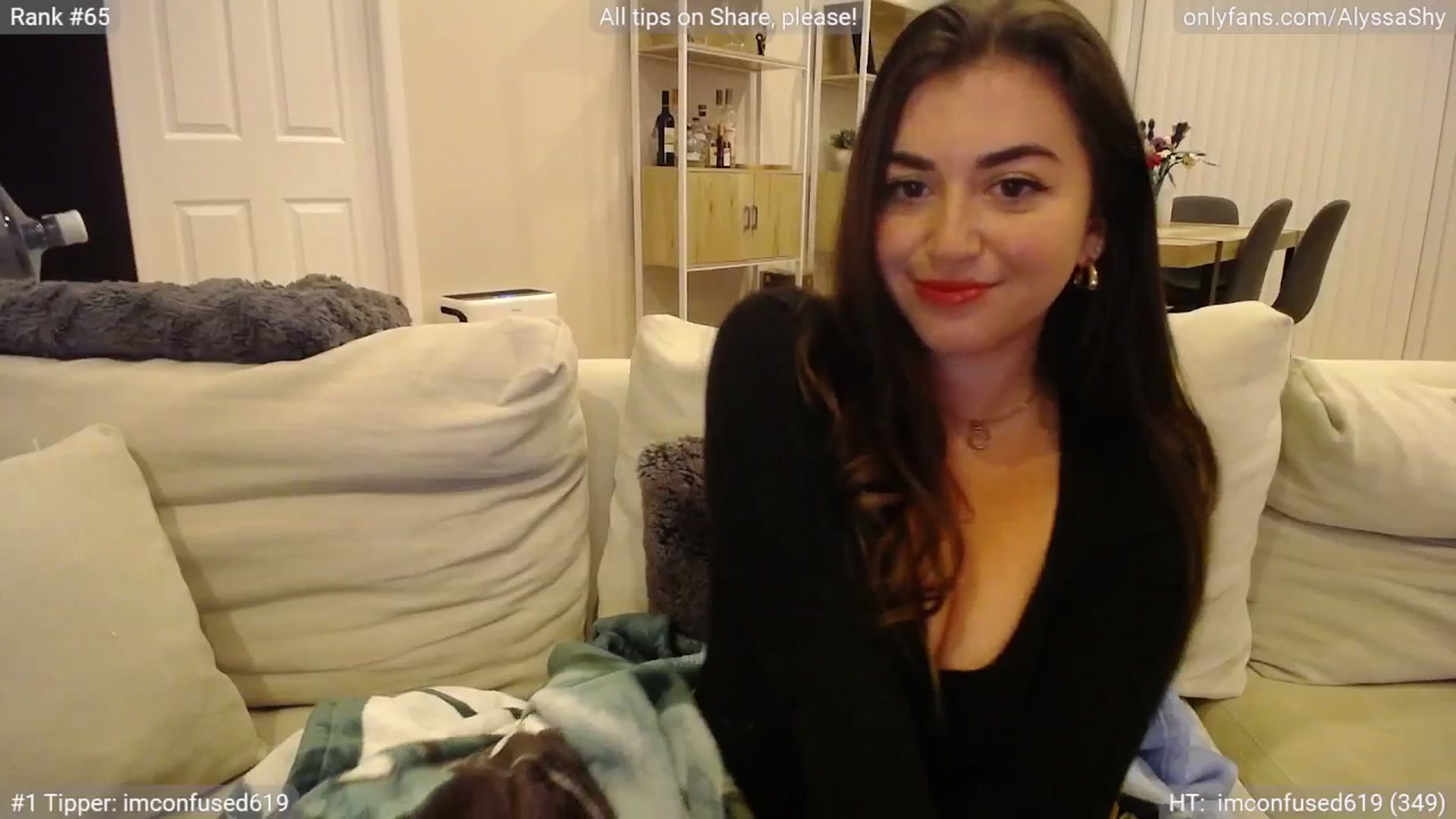 Gallery image thumbnail from AlyssaShy's myfreecams stream on, 08/04/2024, 04:14 image 10 of 20