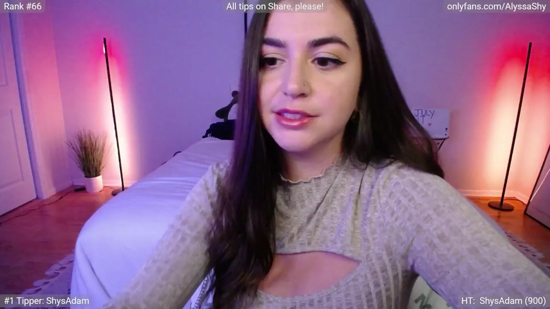 Gallery image thumbnail from AlyssaShy's myfreecams stream on, 08/07/2024, 23:40 image 3 of 20