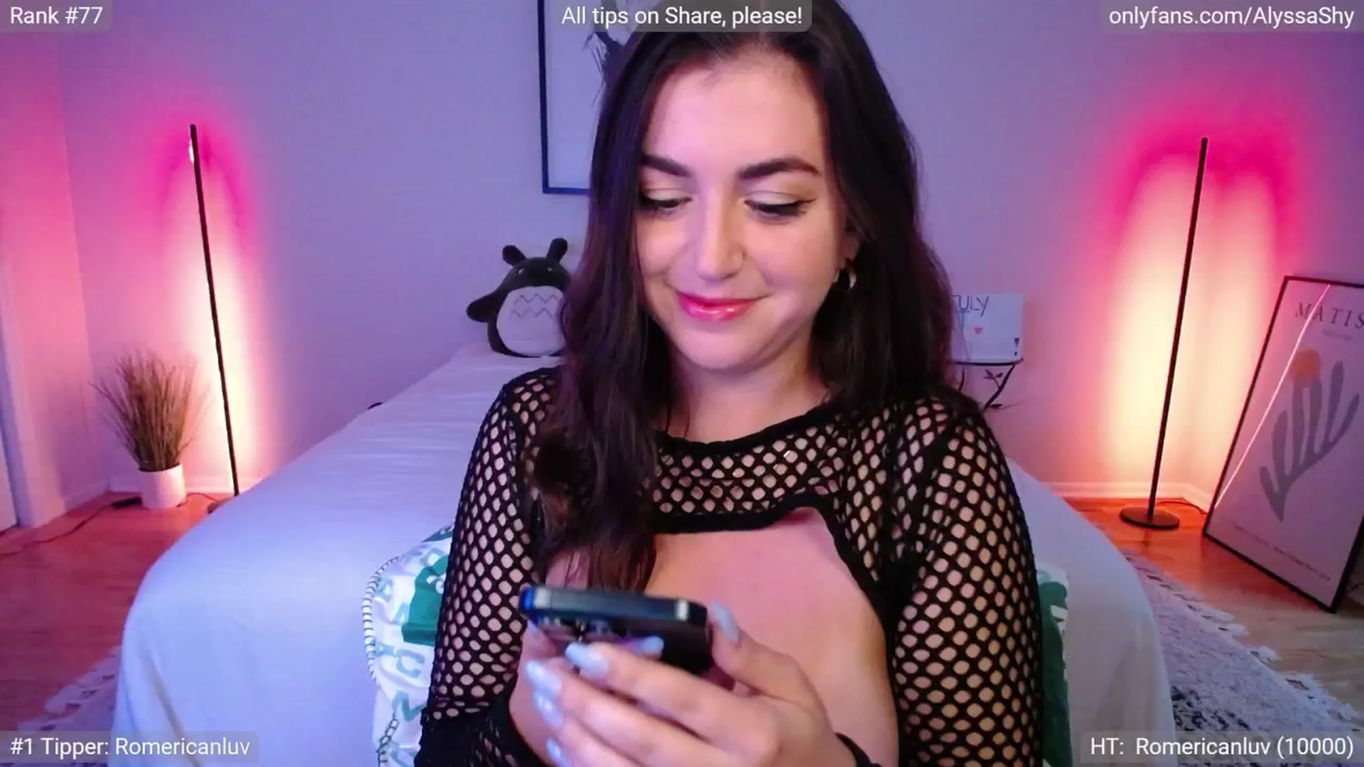 Gallery image thumbnail from AlyssaShy's myfreecams stream on, 08/14/2024, 24:01 image 17 of 20