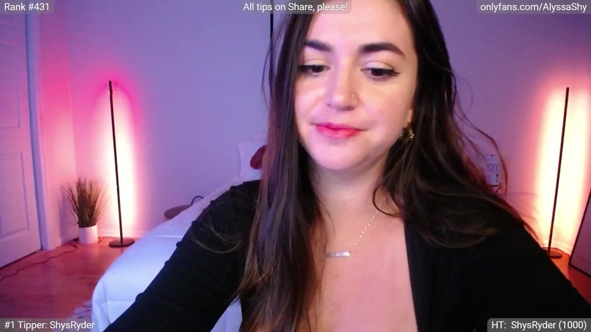 Gallery image thumbnail from AlyssaShy's myfreecams stream on, 09/16/2024, 02:07 image 17 of 20