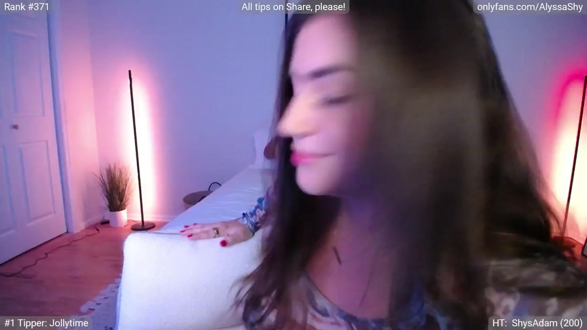 Gallery image thumbnail from AlyssaShy's myfreecams stream on, 09/17/2024, 21:39 image 8 of 20