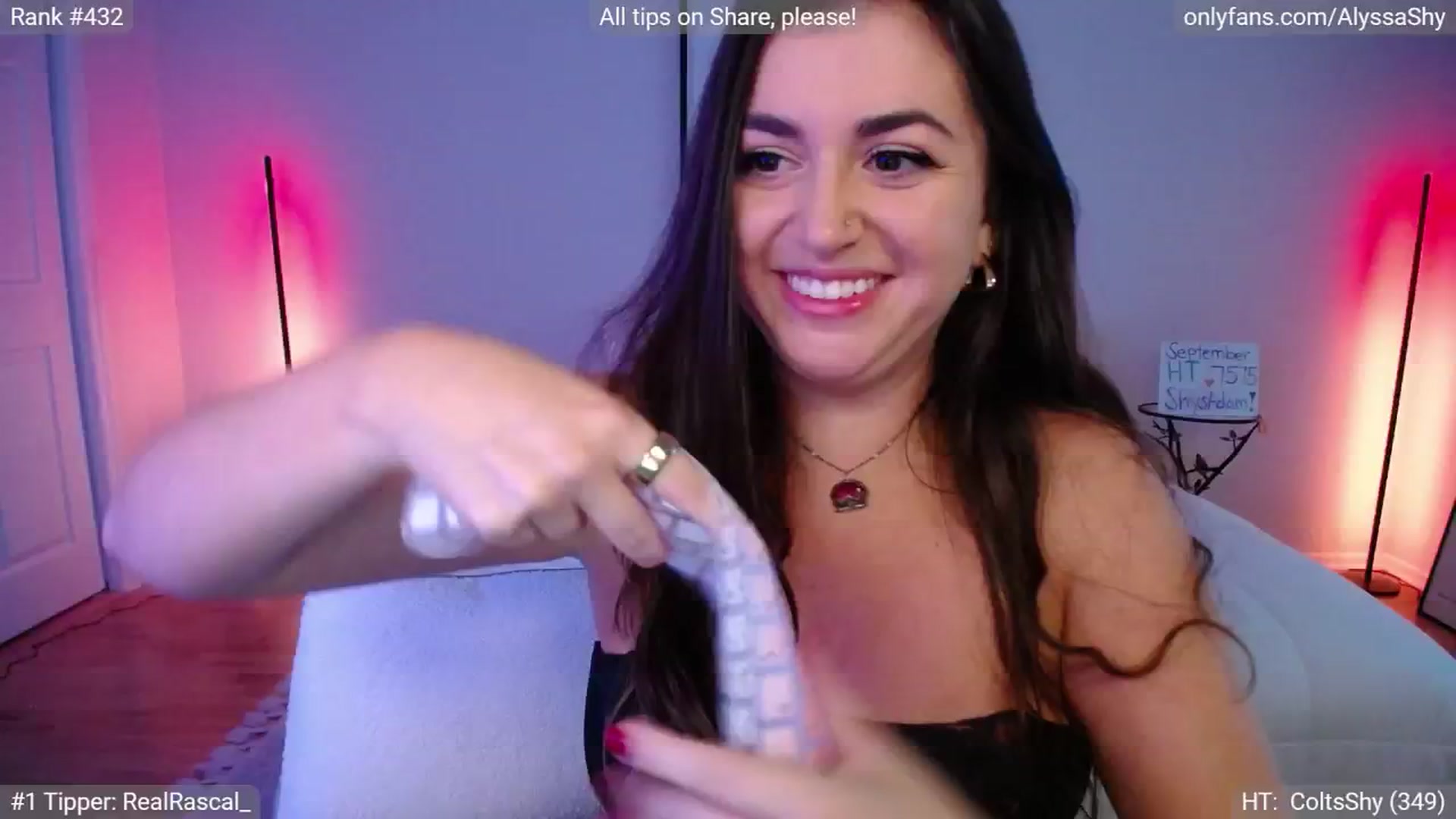 Gallery image thumbnail from AlyssaShy's myfreecams stream on, 09/21/2024, 24:02 image 2 of 20