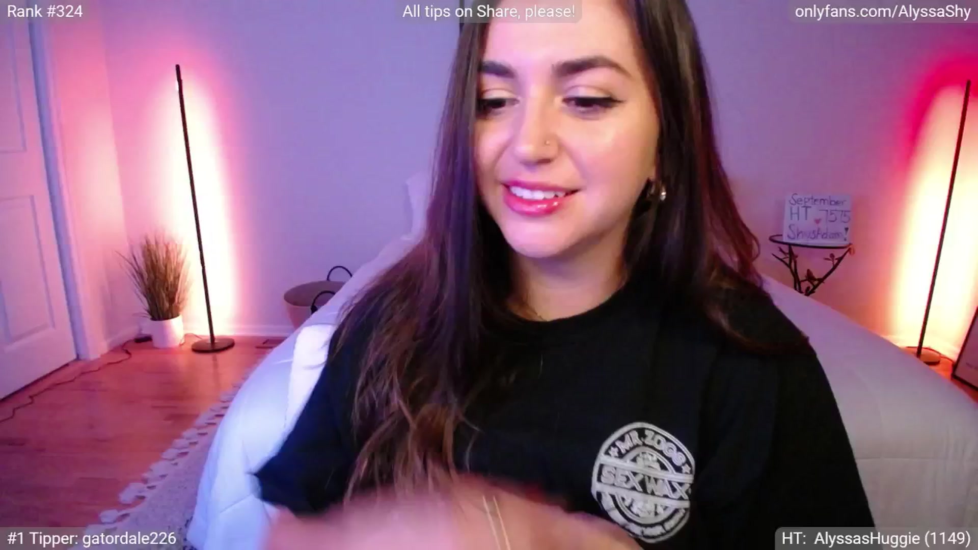 Gallery image thumbnail from AlyssaShy's myfreecams stream on, 09/21/2024, 06:16 image 12 of 20