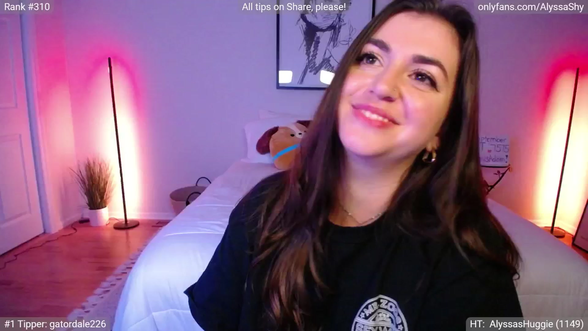 Gallery image thumbnail from AlyssaShy's myfreecams stream on, 09/21/2024, 06:16 image 18 of 20