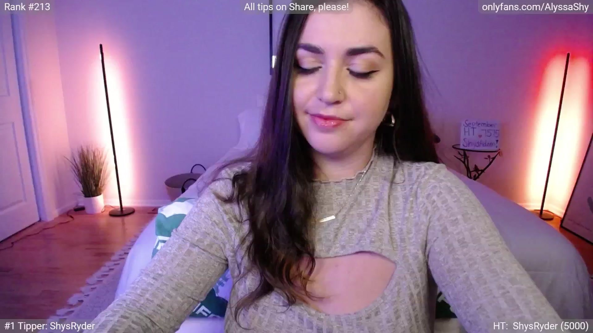 Gallery image thumbnail from AlyssaShy's myfreecams stream on, 09/24/2024, 23:39 image 17 of 20