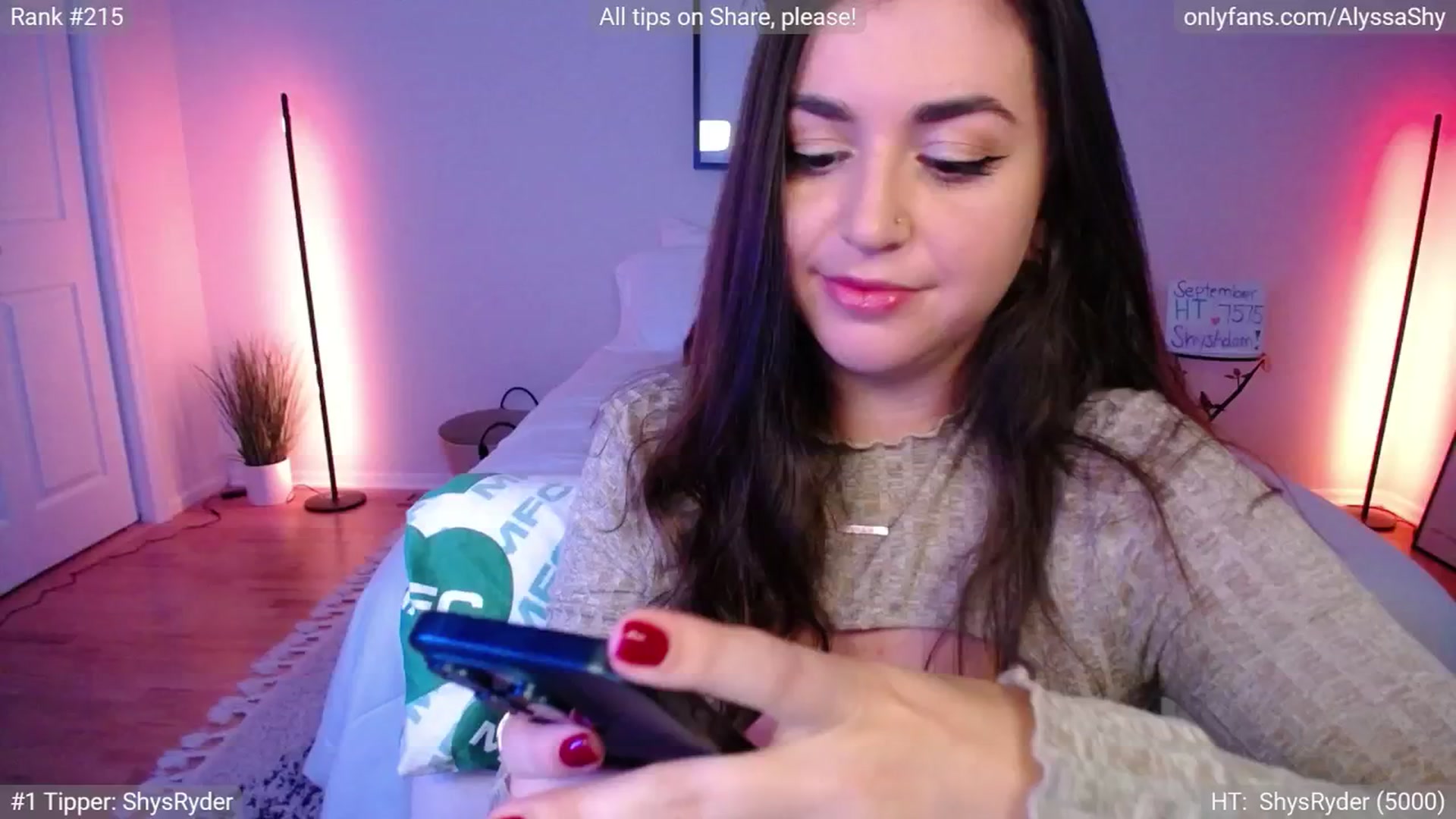 Gallery image thumbnail from AlyssaShy's myfreecams stream on, 09/24/2024, 23:39 image 6 of 20