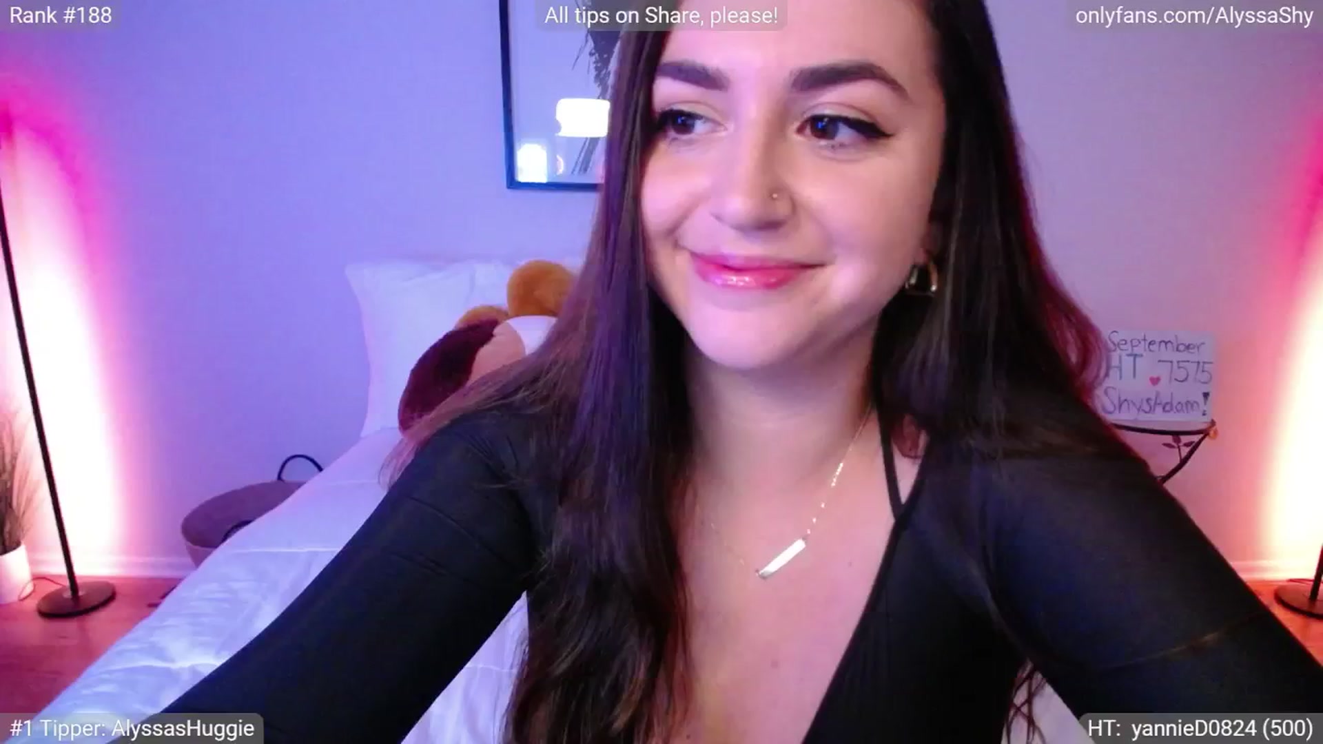 Gallery image thumbnail from AlyssaShy's myfreecams stream on, 09/26/2024, 23:53 image 17 of 20