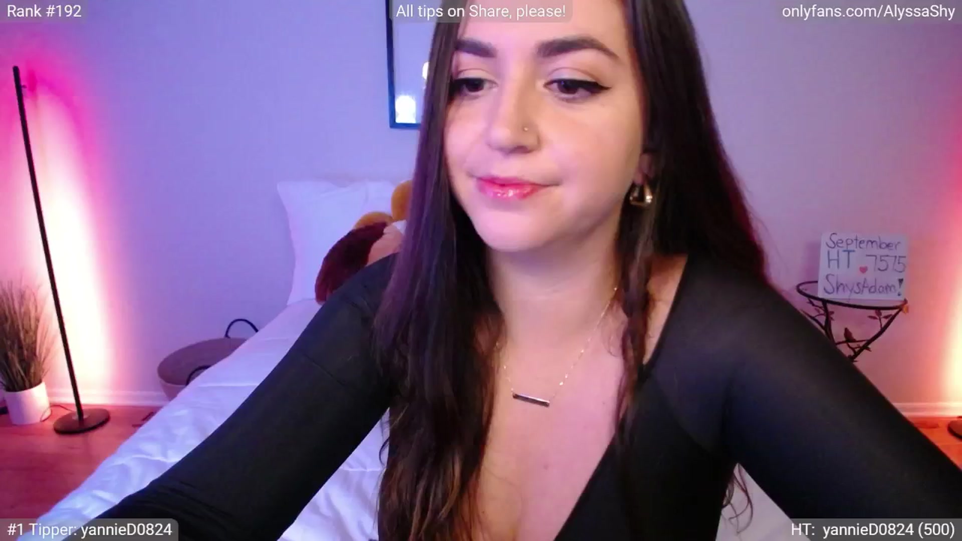 Gallery image thumbnail from AlyssaShy's myfreecams stream on, 09/26/2024, 23:53 image 1 of 20