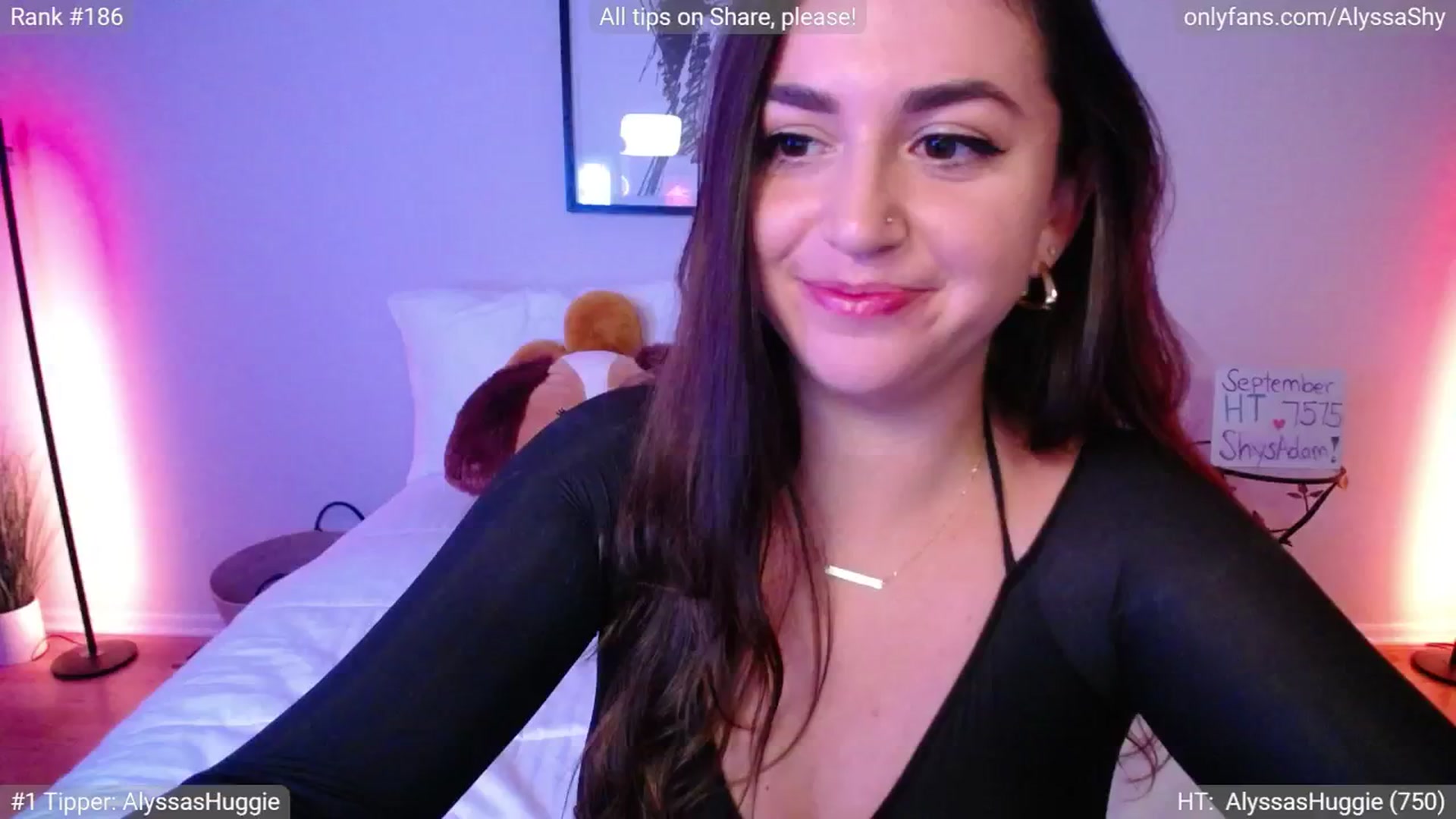 Gallery image thumbnail from AlyssaShy's myfreecams stream on, 09/27/2024, 02:03 image 10 of 20