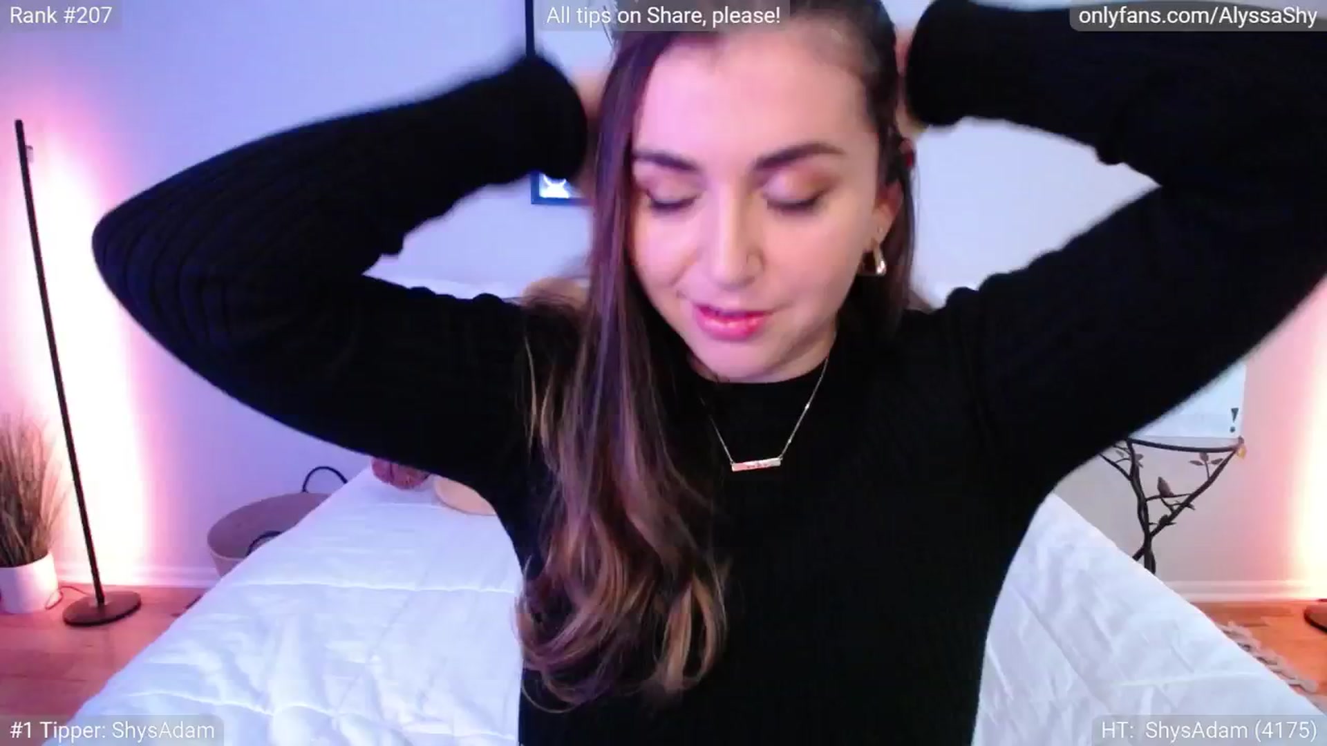 Gallery image thumbnail from AlyssaShy's myfreecams stream on, 10/01/2024, 23:23 image 8 of 20
