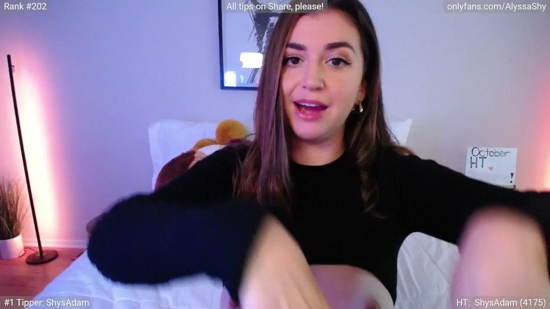 Gallery image thumbnail from AlyssaShy's myfreecams stream on, 10/01/2024, 23:23 image 9 of 20