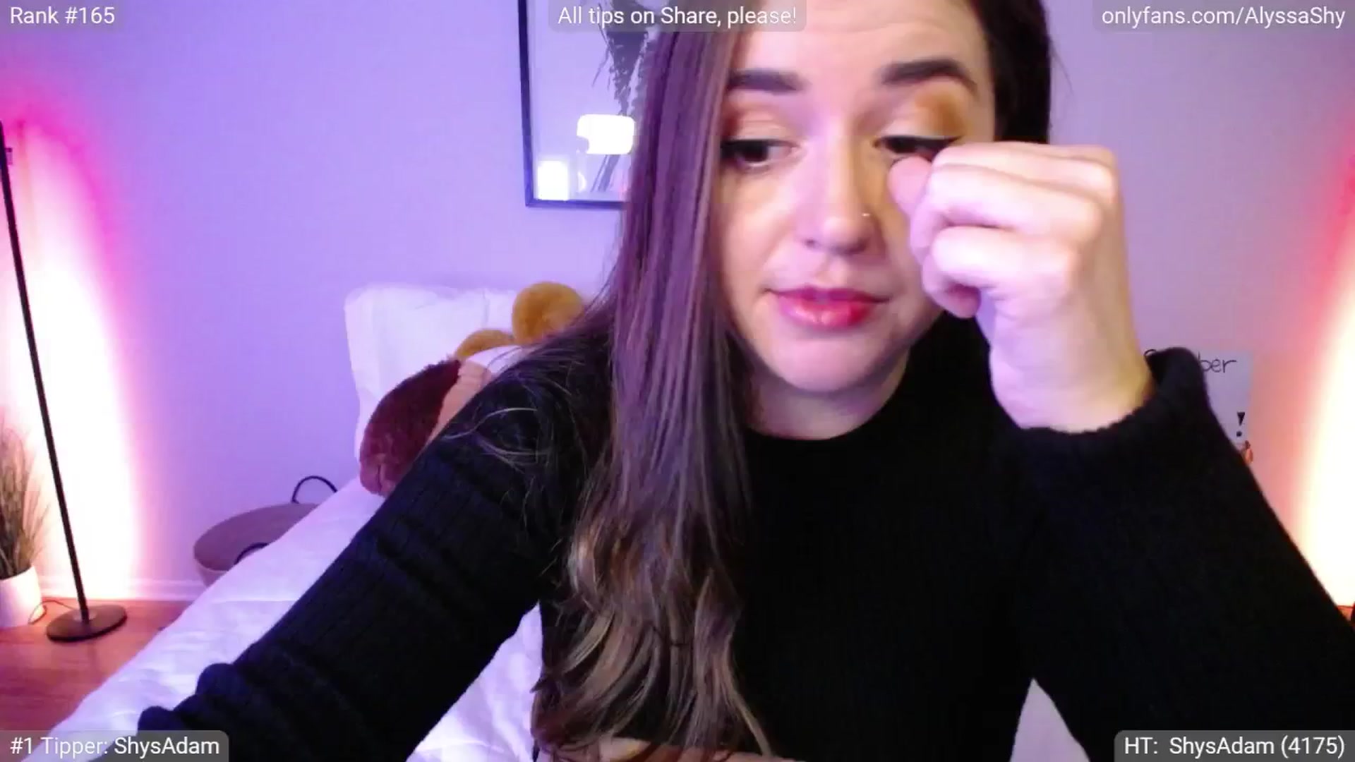 Gallery image thumbnail from AlyssaShy's myfreecams stream on, 10/02/2024, 24:00 image 19 of 20