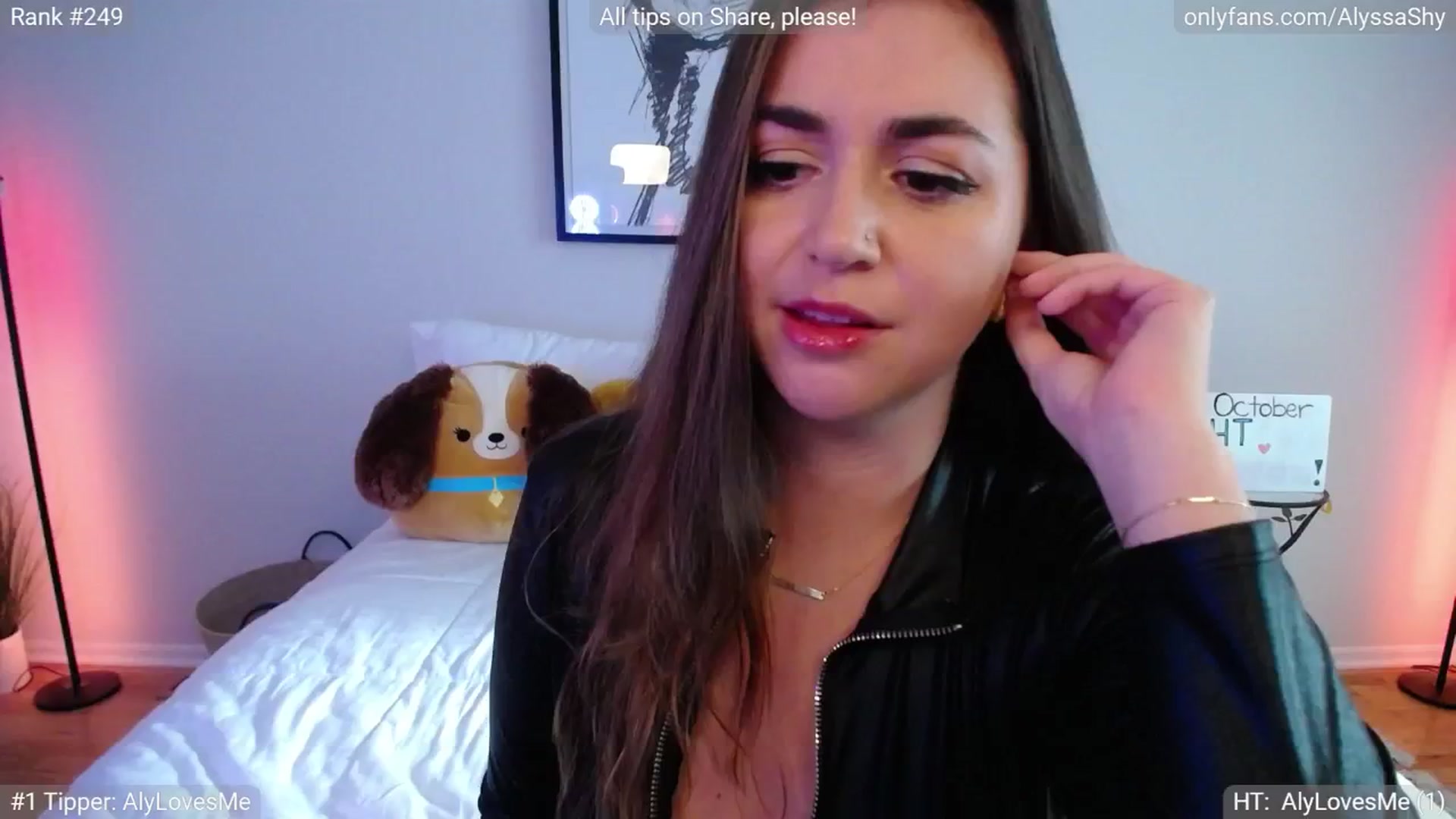 Gallery image thumbnail from AlyssaShy's myfreecams stream on, 10/02/2024, 21:54 image 6 of 20