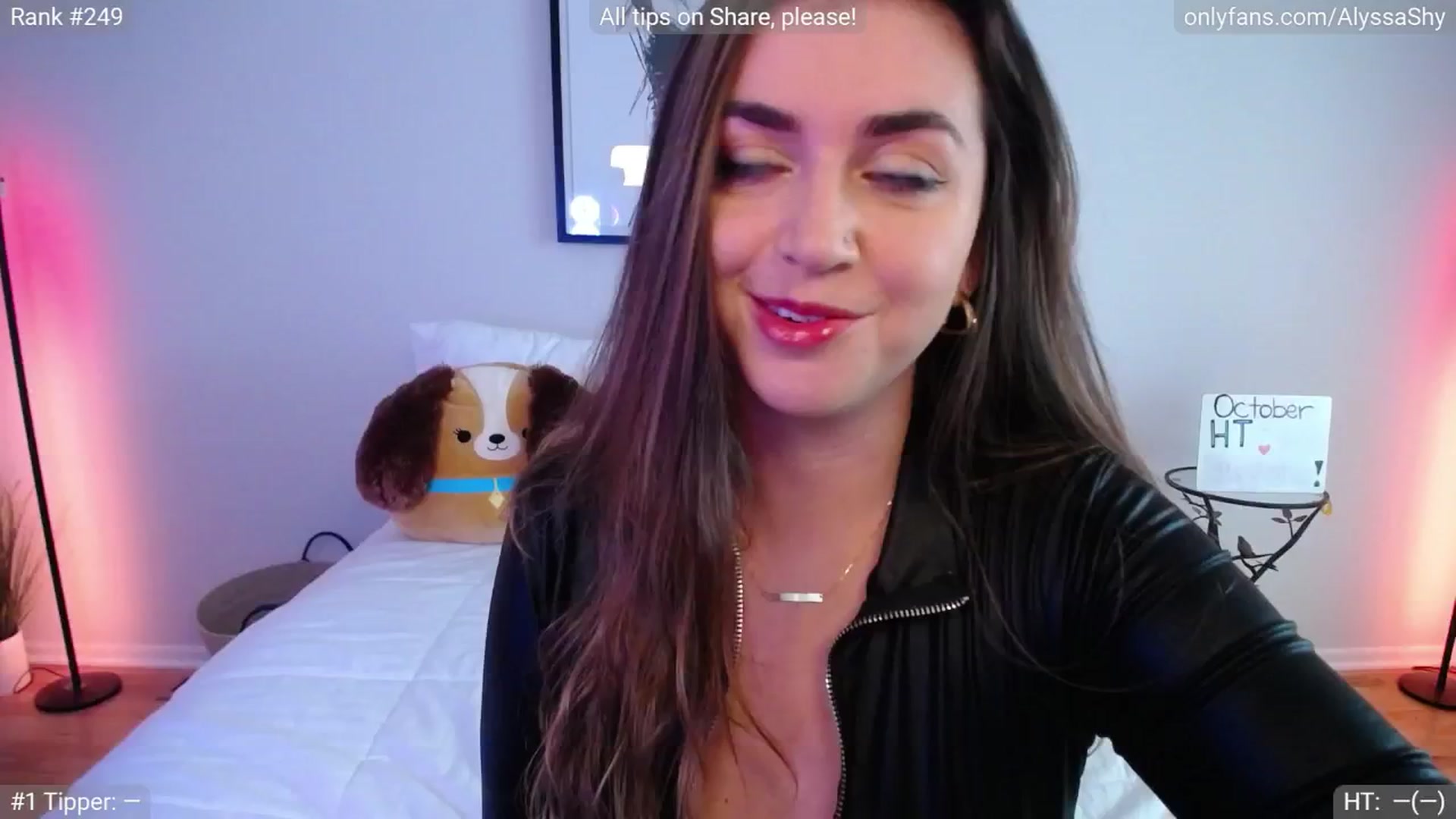 Gallery image thumbnail from AlyssaShy's myfreecams stream on, 10/02/2024, 21:54 image 3 of 20