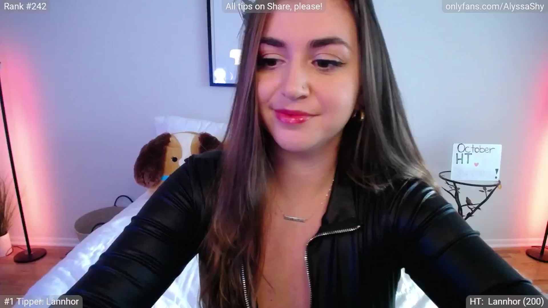Gallery image thumbnail from AlyssaShy's myfreecams stream on, 10/02/2024, 21:54 image 8 of 20