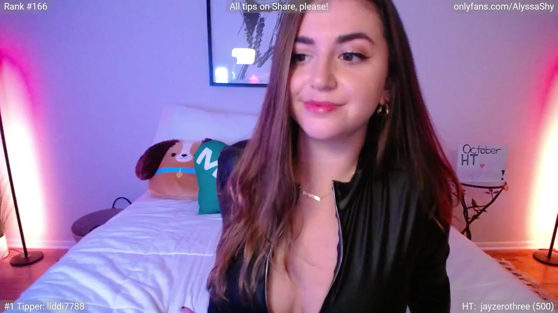 Gallery image thumbnail from AlyssaShy's myfreecams stream on, 10/02/2024, 23:16 image 12 of 20
