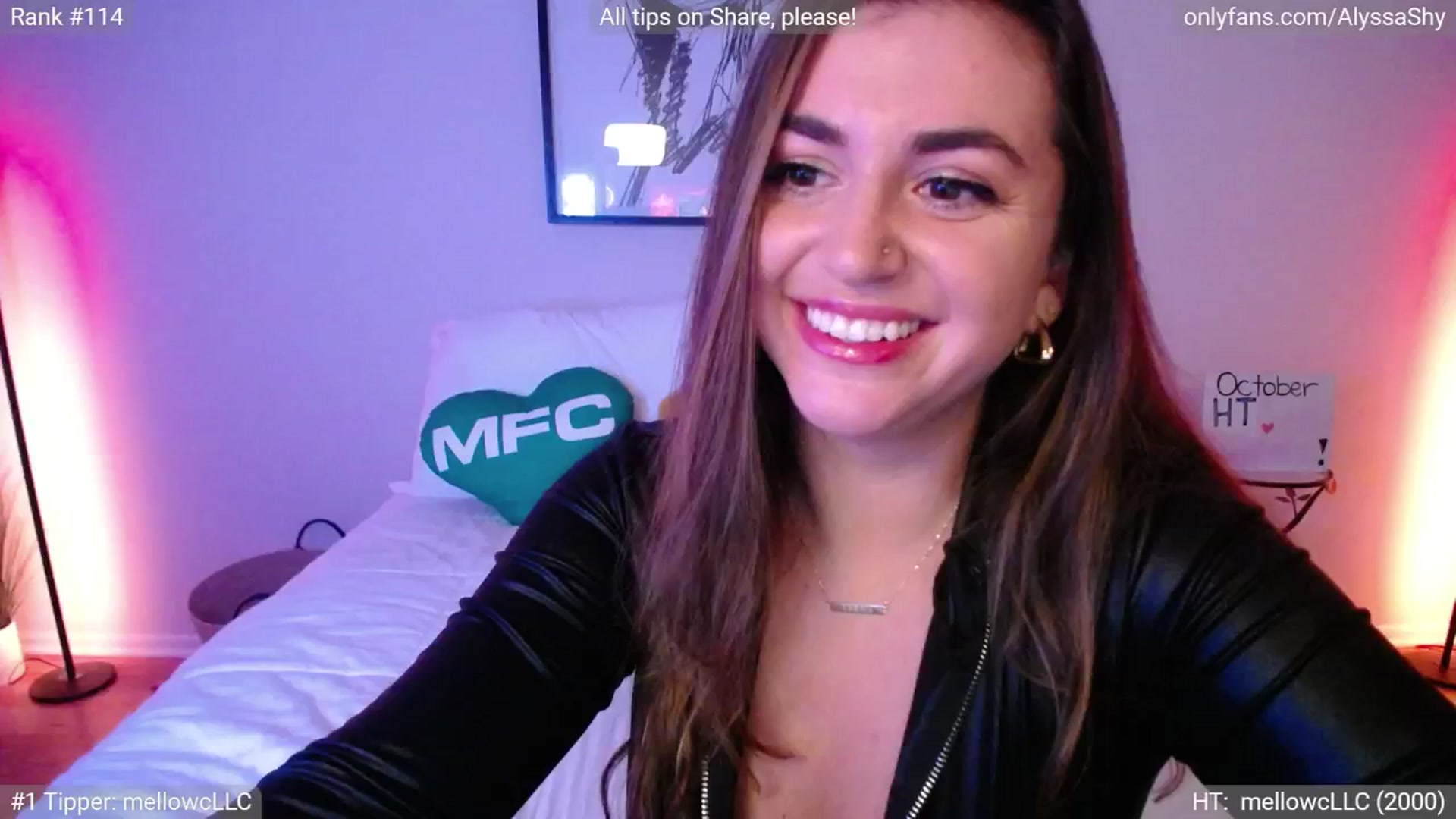 Gallery image thumbnail from AlyssaShy's myfreecams stream on, 10/03/2024, 24:49 image 20 of 20
