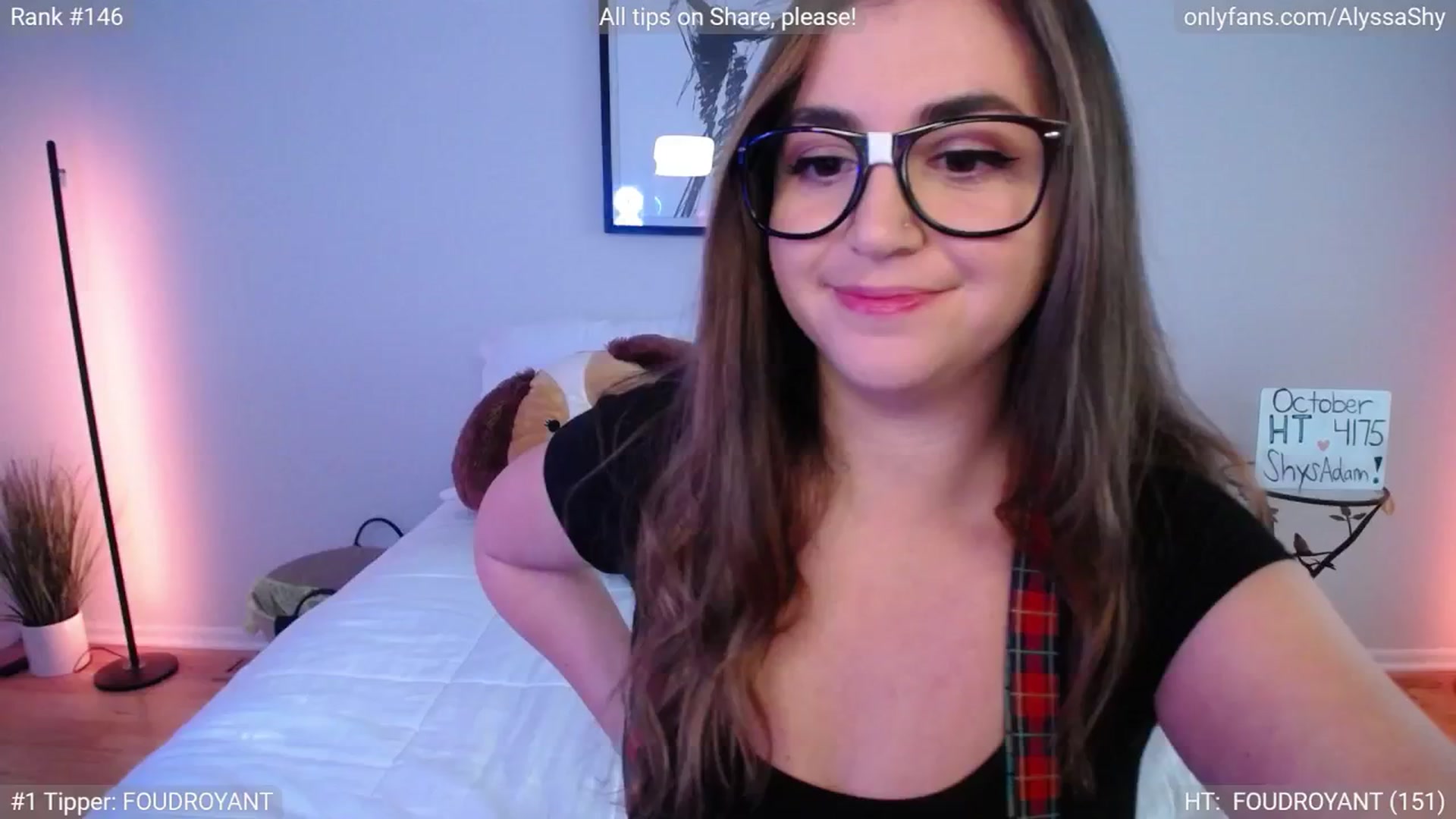 Gallery image thumbnail from AlyssaShy's myfreecams stream on, 10/05/2024, 24:03 image 1 of 20