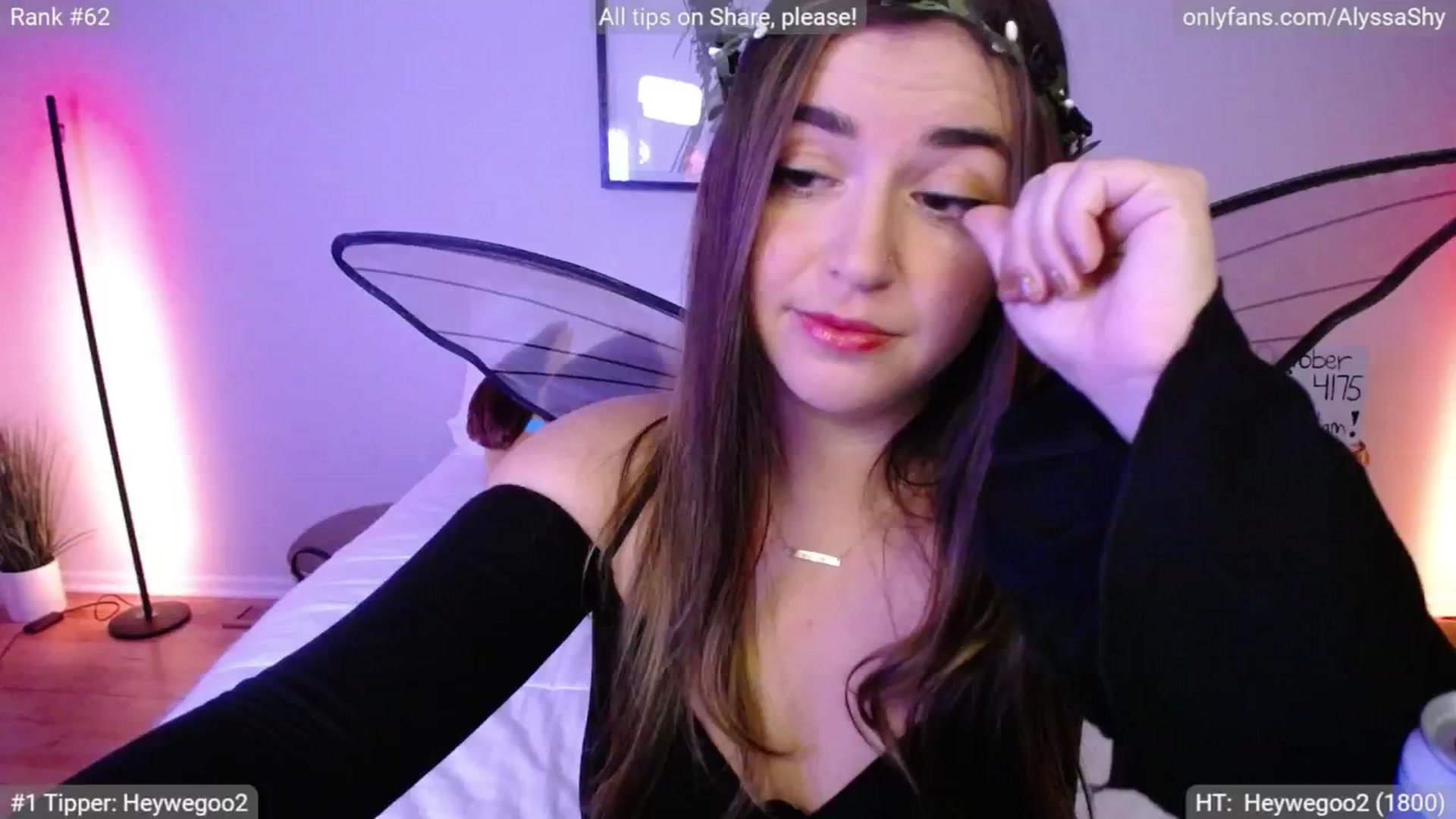Gallery image thumbnail from AlyssaShy's myfreecams stream on, 10/13/2024, 04:17 image 10 of 20