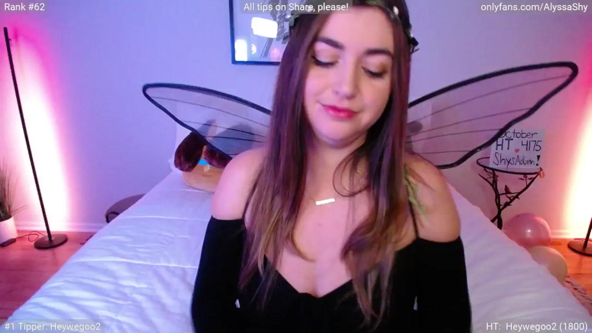 Gallery image thumbnail from AlyssaShy's myfreecams stream on, 10/13/2024, 04:17 image 12 of 20