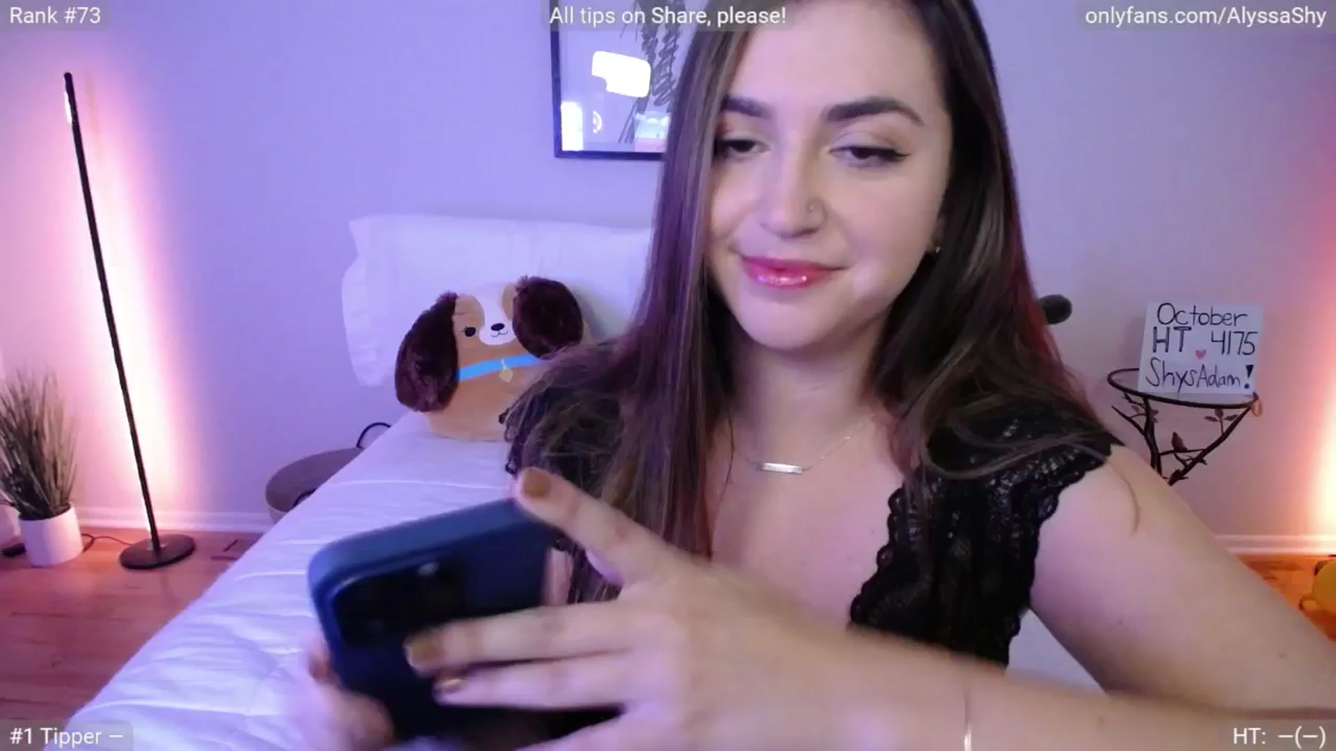 Gallery image thumbnail from AlyssaShy's myfreecams stream on, 10/22/2024, 22:43 image 1 of 20