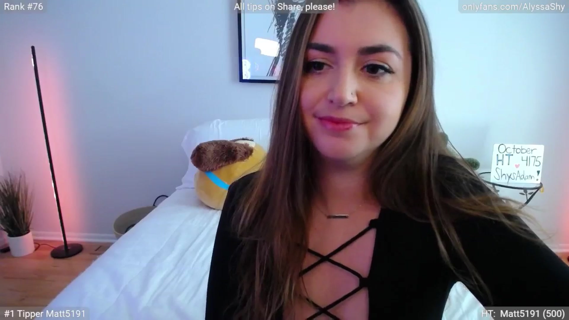 Gallery image thumbnail from AlyssaShy's myfreecams stream on, 10/23/2024, 18:05 image 12 of 20