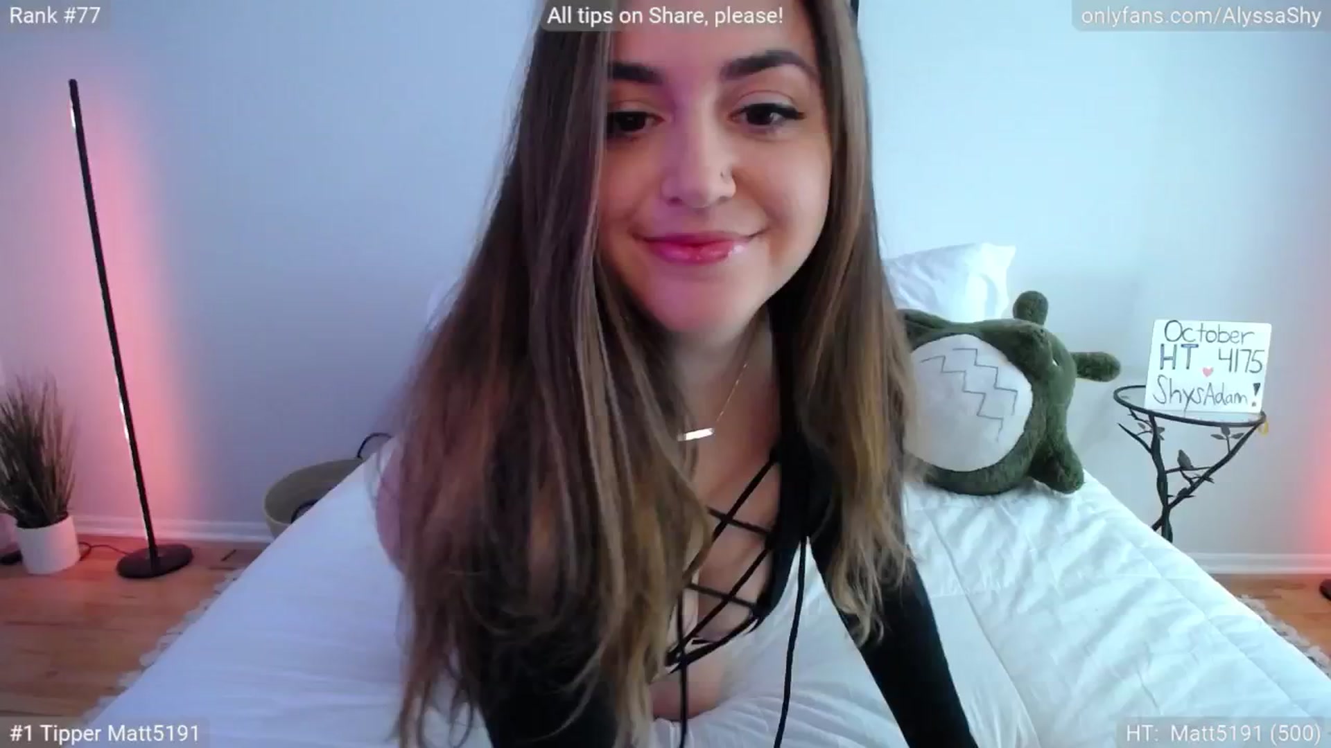 Gallery image thumbnail from AlyssaShy's myfreecams stream on, 10/23/2024, 18:05 image 5 of 20
