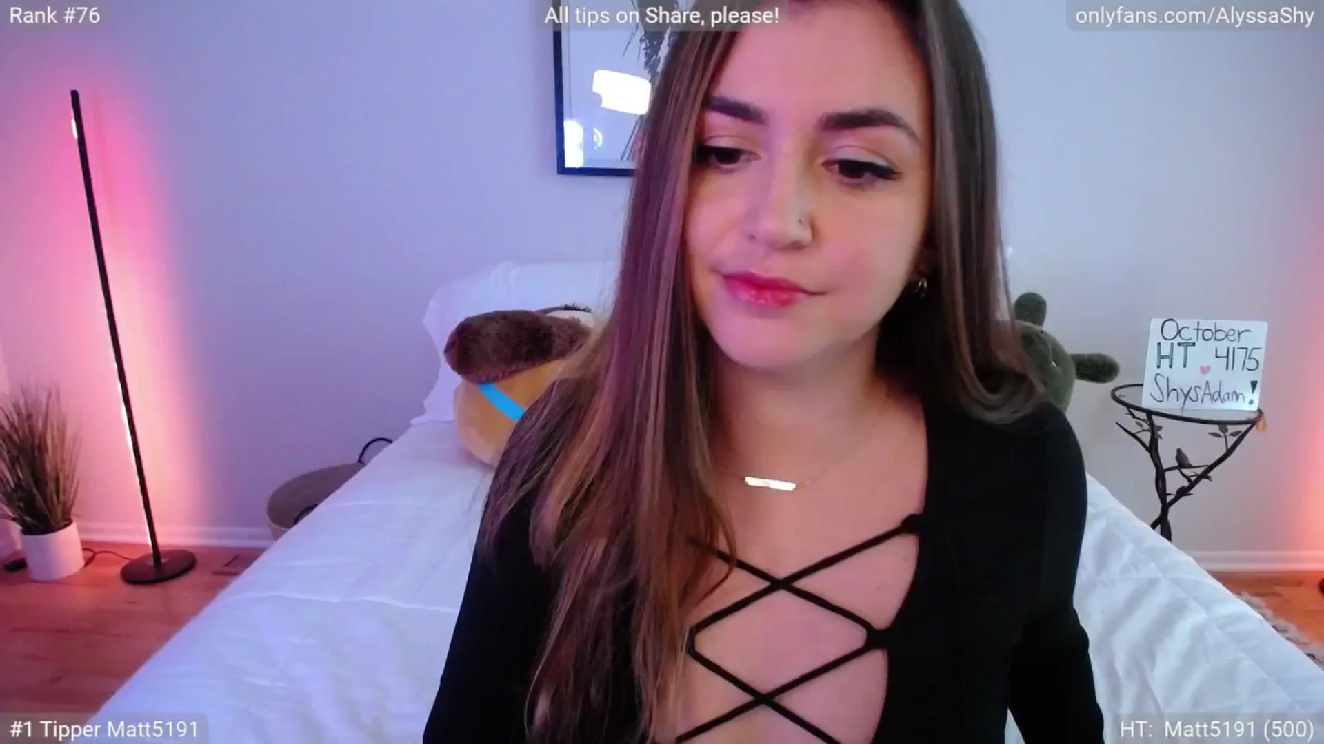 Gallery image thumbnail from AlyssaShy's myfreecams stream on, 10/23/2024, 18:43 image 5 of 20