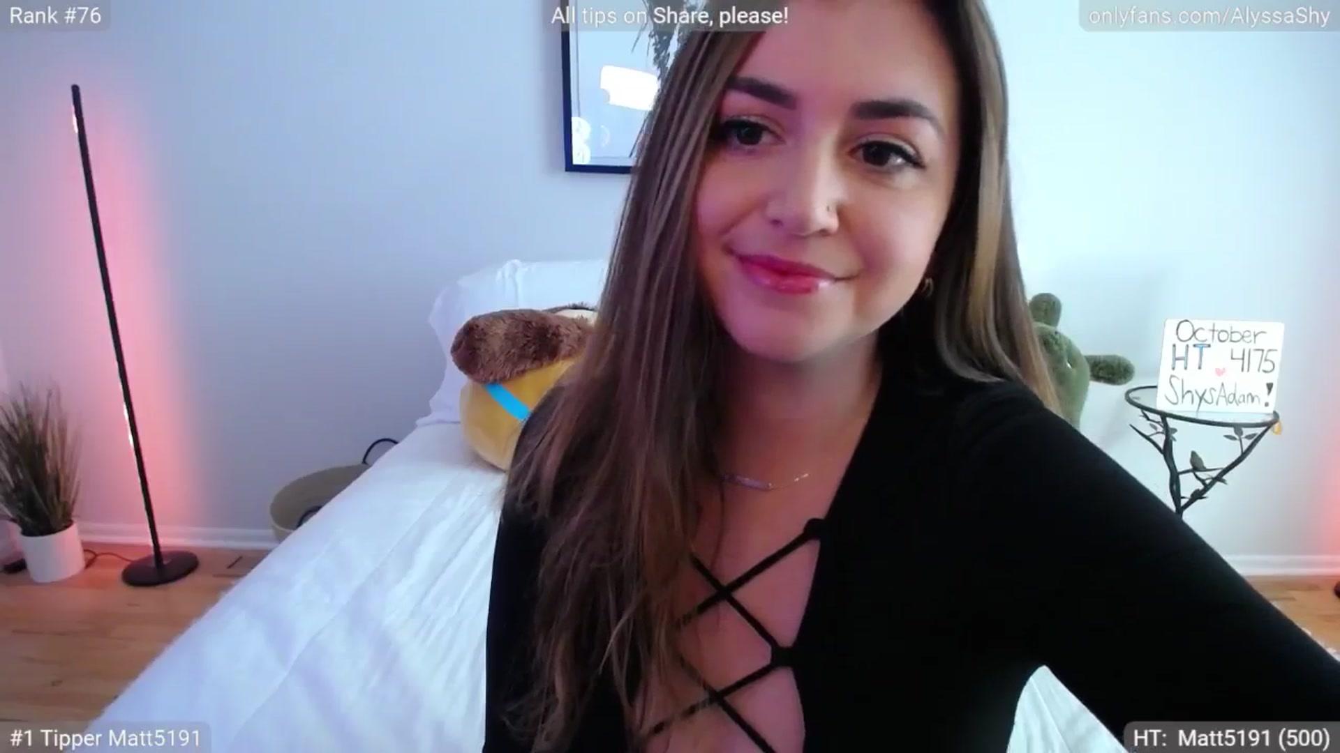 Gallery image thumbnail from AlyssaShy's myfreecams stream on, 10/23/2024, 18:43 image 16 of 20