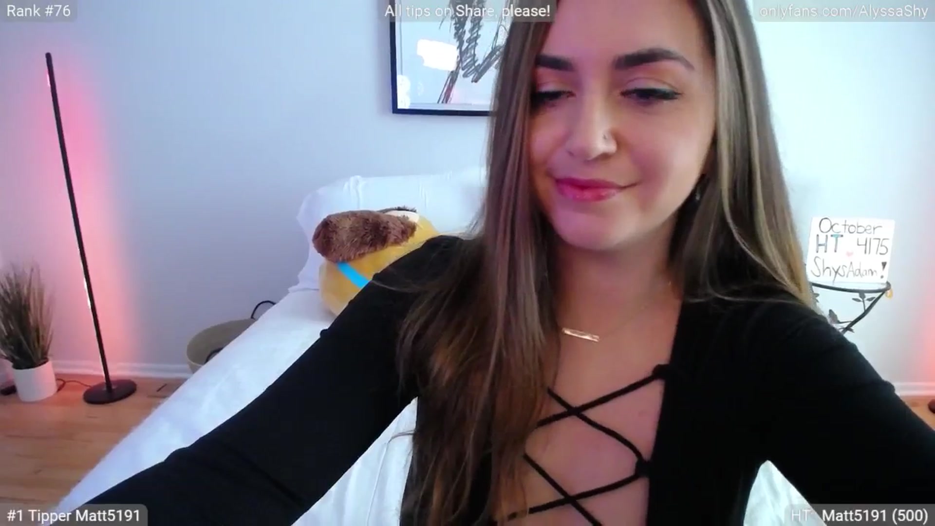Gallery image thumbnail from AlyssaShy's myfreecams stream on, 10/23/2024, 18:43 image 14 of 20