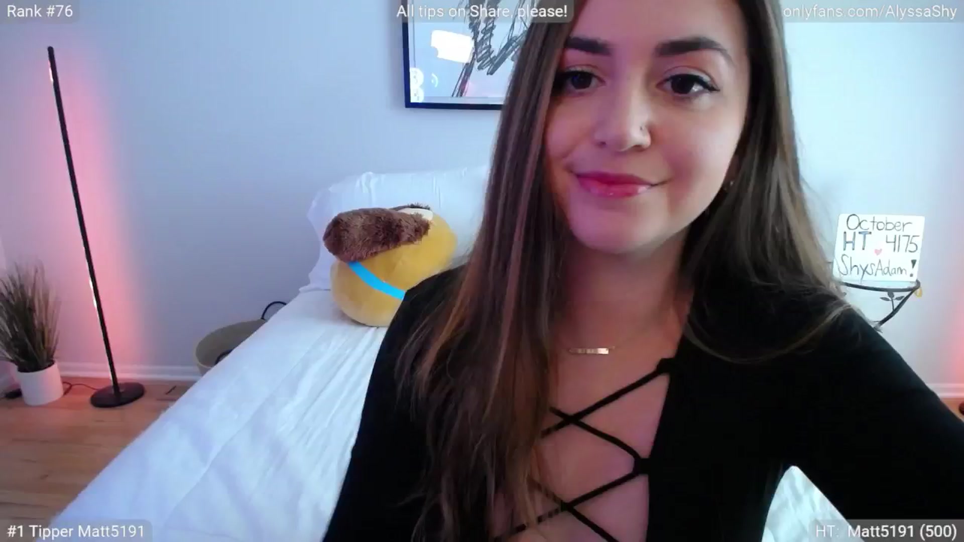 Gallery image thumbnail from AlyssaShy's myfreecams stream on, 10/23/2024, 18:43 image 11 of 20