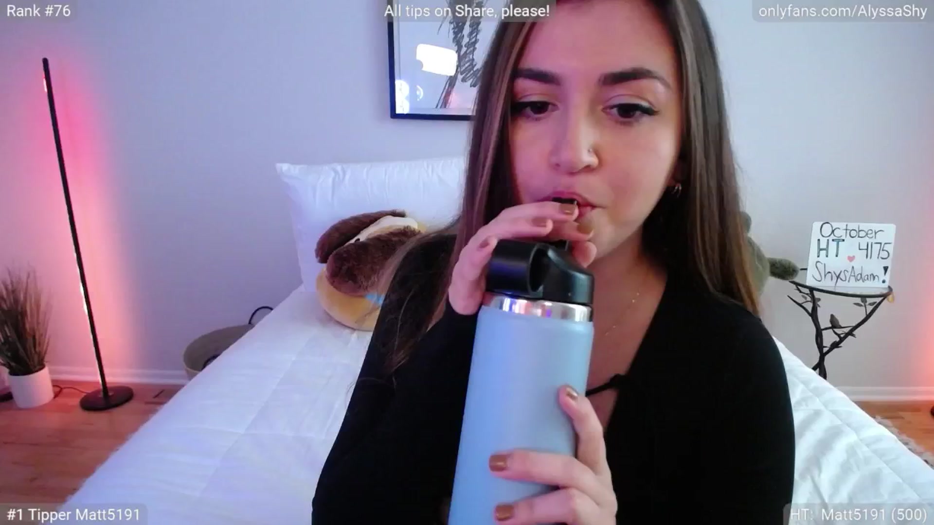 Gallery image thumbnail from AlyssaShy's myfreecams stream on, 10/23/2024, 20:57 image 14 of 20