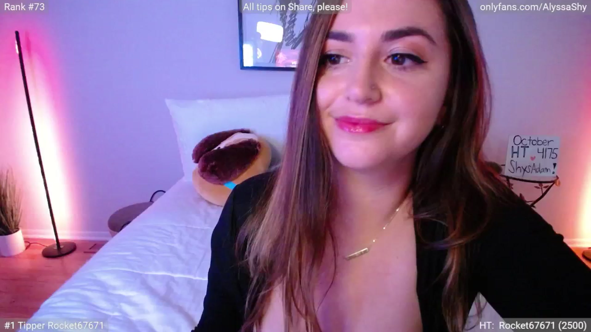 Gallery image thumbnail from AlyssaShy's myfreecams stream on, 10/23/2024, 22:20 image 10 of 20
