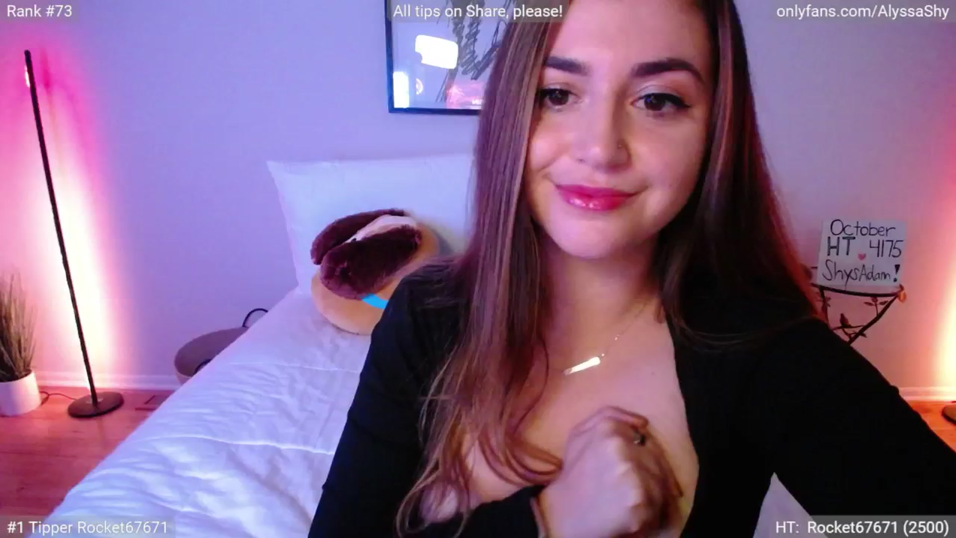 Gallery image thumbnail from AlyssaShy's myfreecams stream on, 10/23/2024, 22:20 image 14 of 20