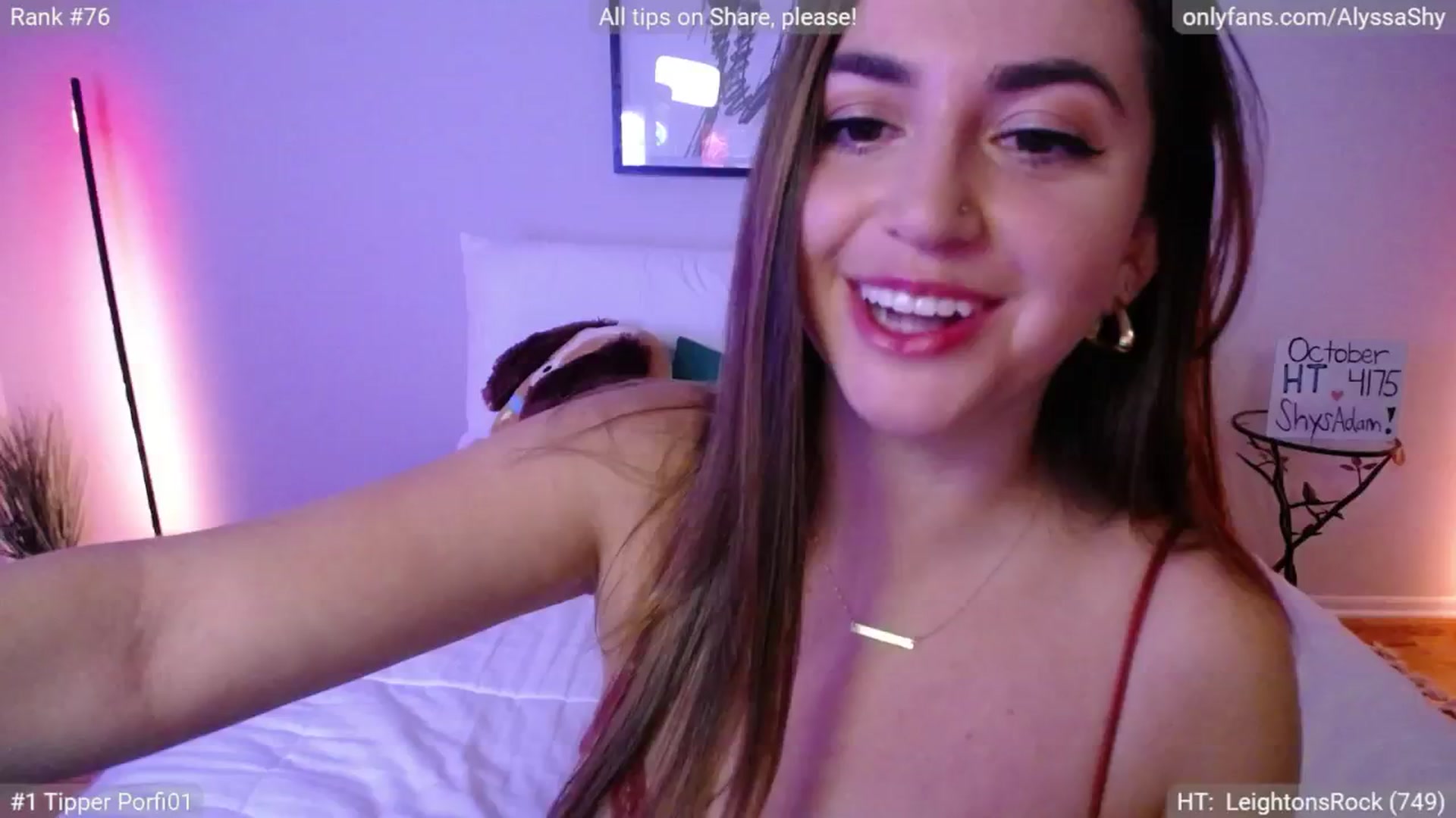 Gallery image thumbnail from AlyssaShy's myfreecams stream on, 10/25/2024, 01:43 image 4 of 20
