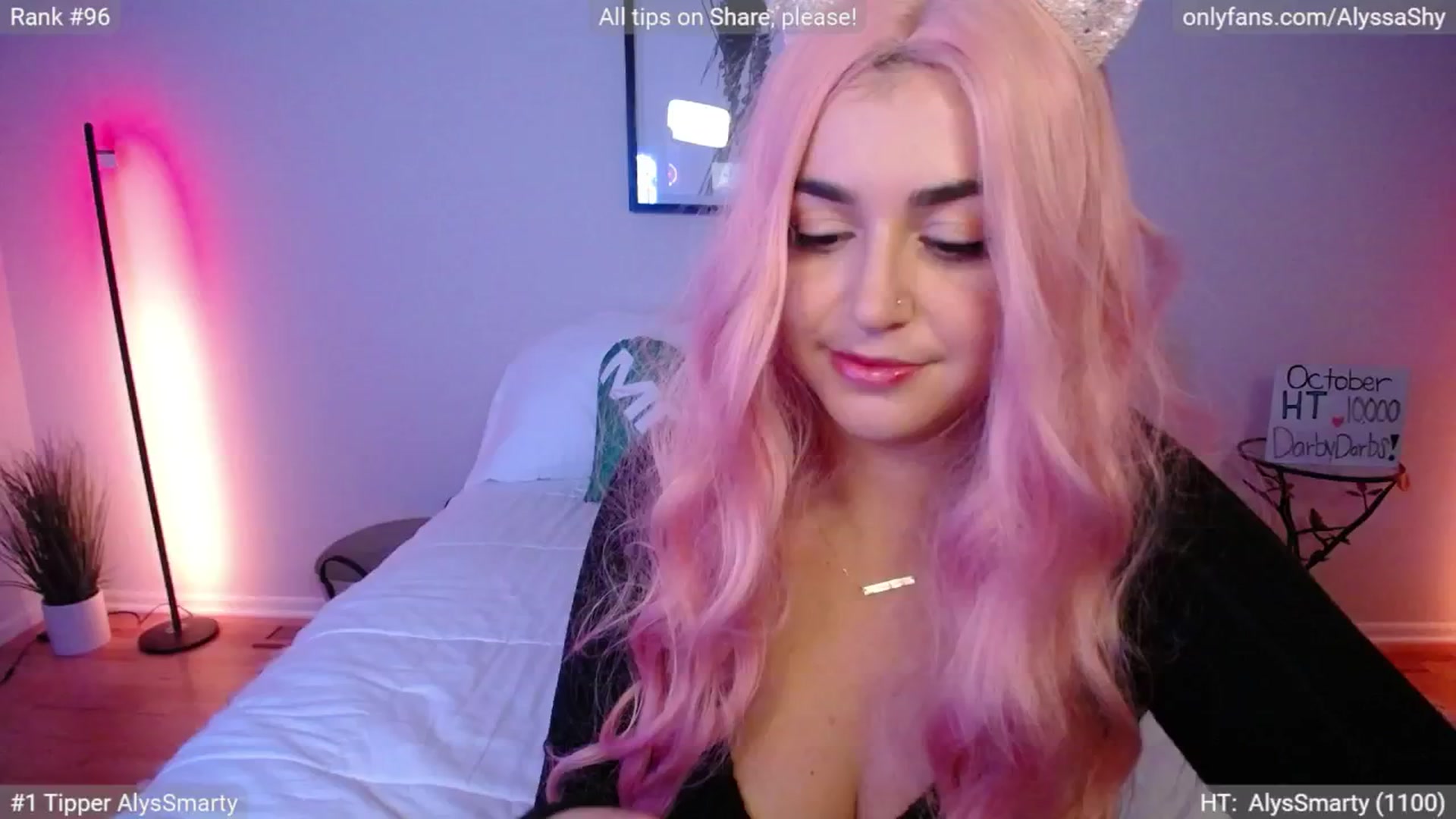 Gallery image thumbnail from AlyssaShy's myfreecams stream on, 11/01/2024, 24:04 image 19 of 20