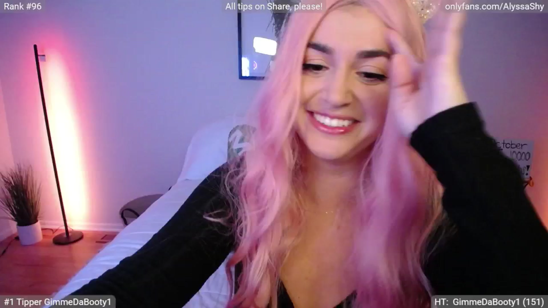 Gallery image thumbnail from AlyssaShy's myfreecams stream on, 11/01/2024, 24:04 image 3 of 20