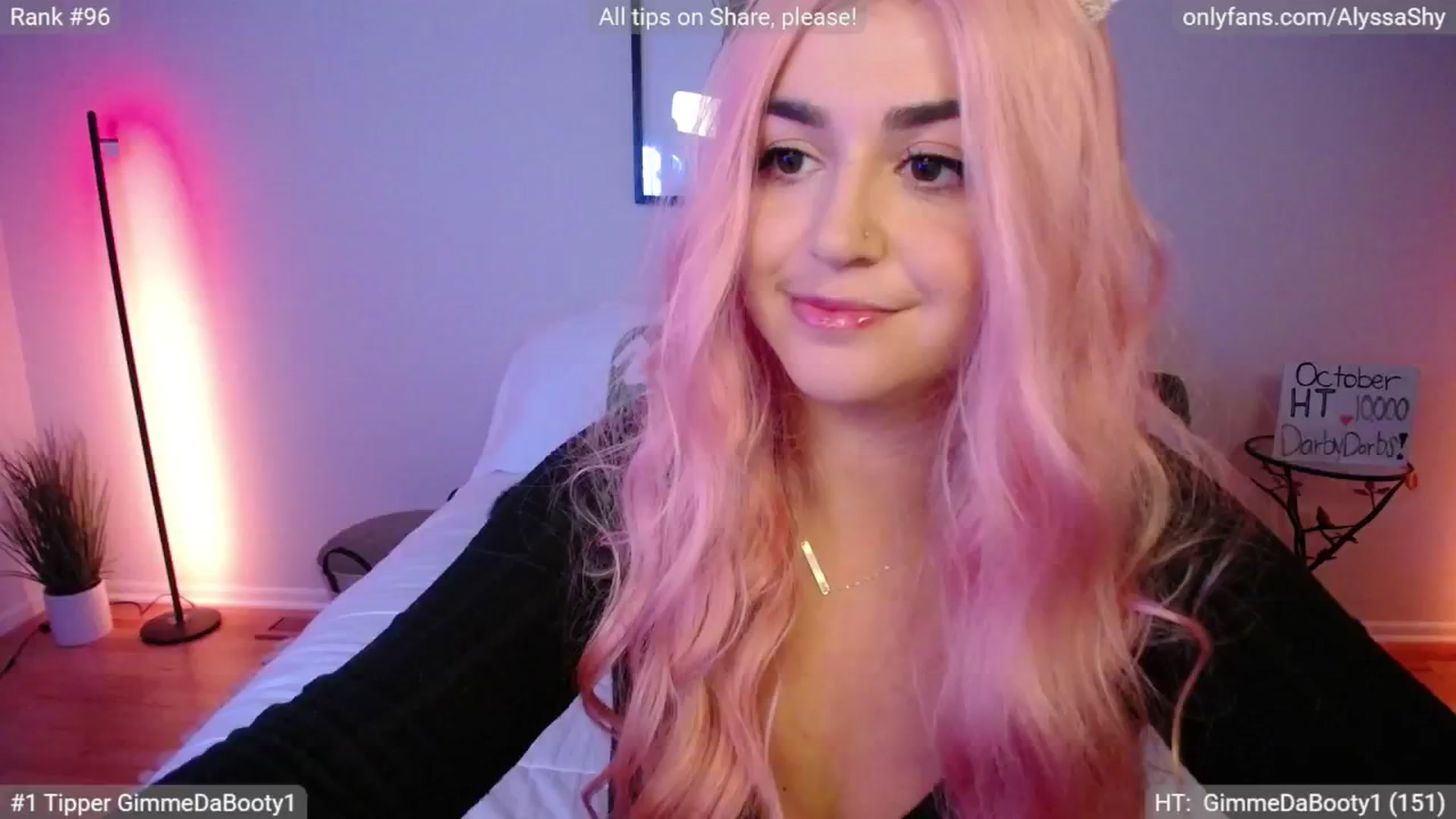 Gallery image thumbnail from AlyssaShy's myfreecams stream on, 11/01/2024, 24:04 image 2 of 20