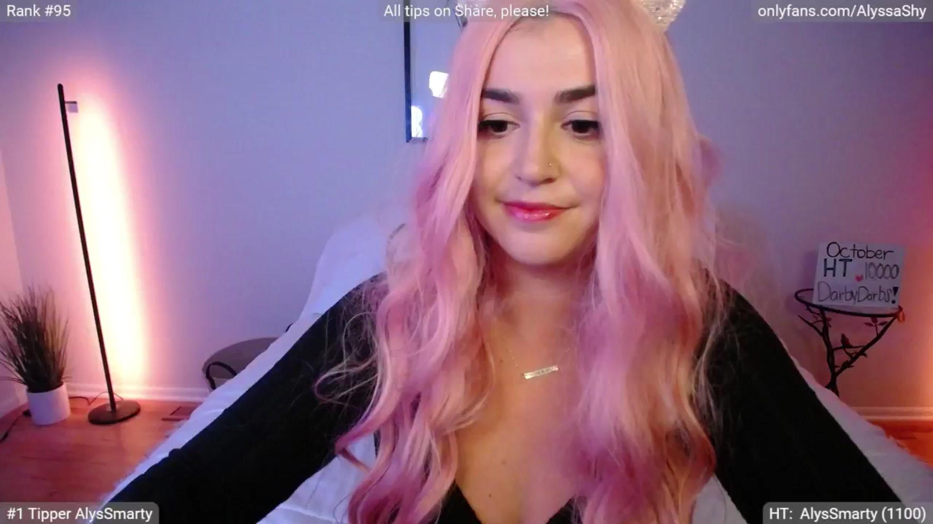 Gallery image thumbnail from AlyssaShy's myfreecams stream on, 11/01/2024, 24:04 image 15 of 20