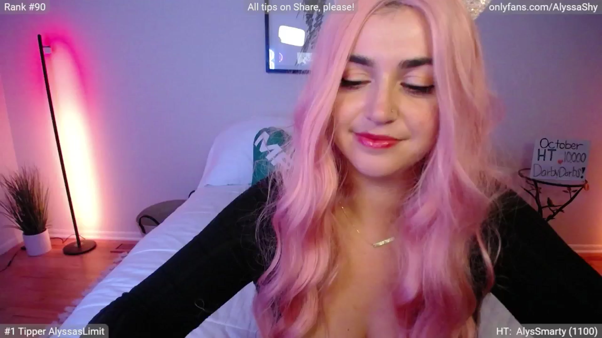 Gallery image thumbnail from AlyssaShy's myfreecams stream on, 11/01/2024, 04:00 image 19 of 20