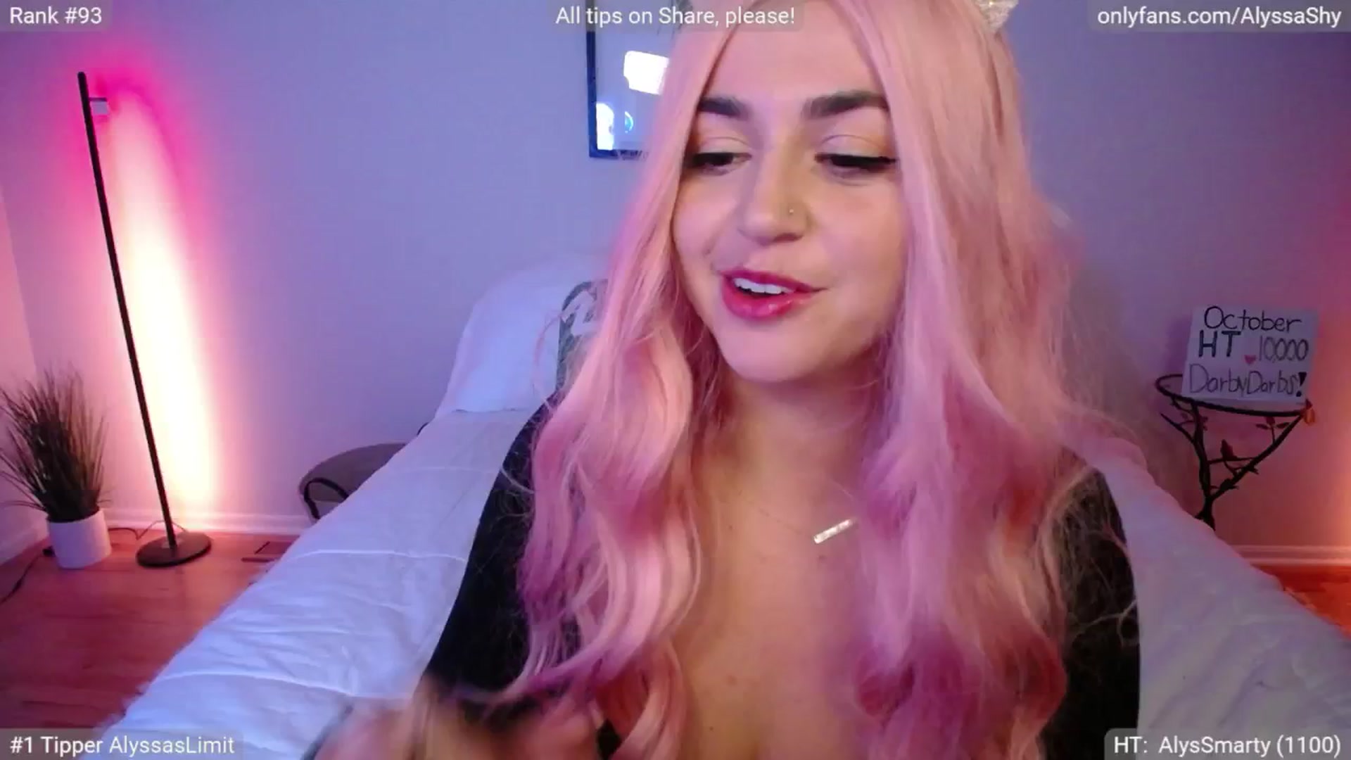 Gallery image thumbnail from AlyssaShy's myfreecams stream on, 11/01/2024, 04:00 image 6 of 20