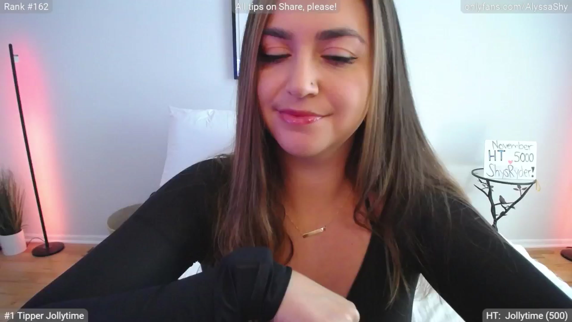 Gallery image thumbnail from AlyssaShy's myfreecams stream on, 11/07/2024, 19:23 image 7 of 20