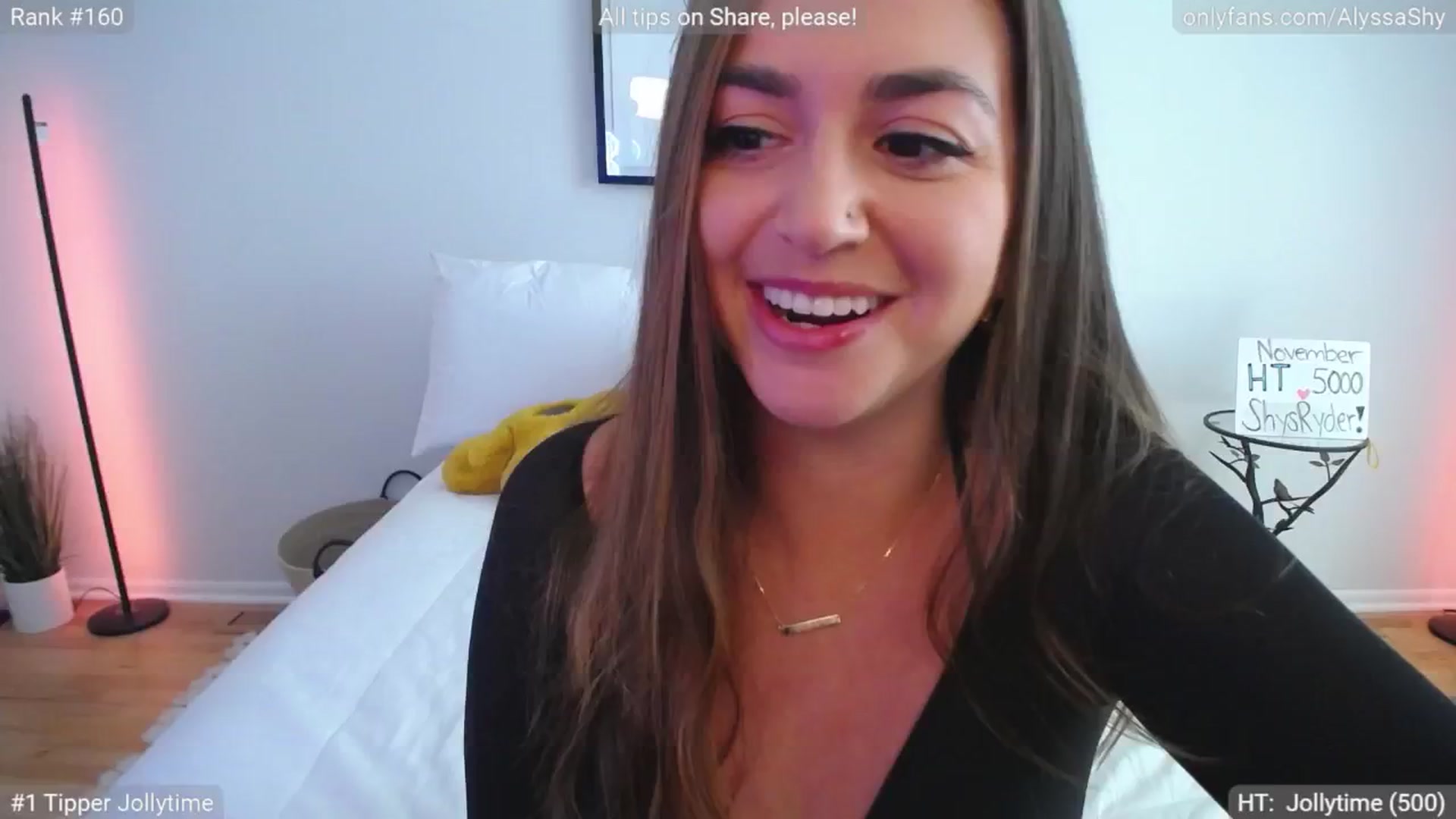 Gallery image thumbnail from AlyssaShy's myfreecams stream on, 11/07/2024, 19:23 image 20 of 20