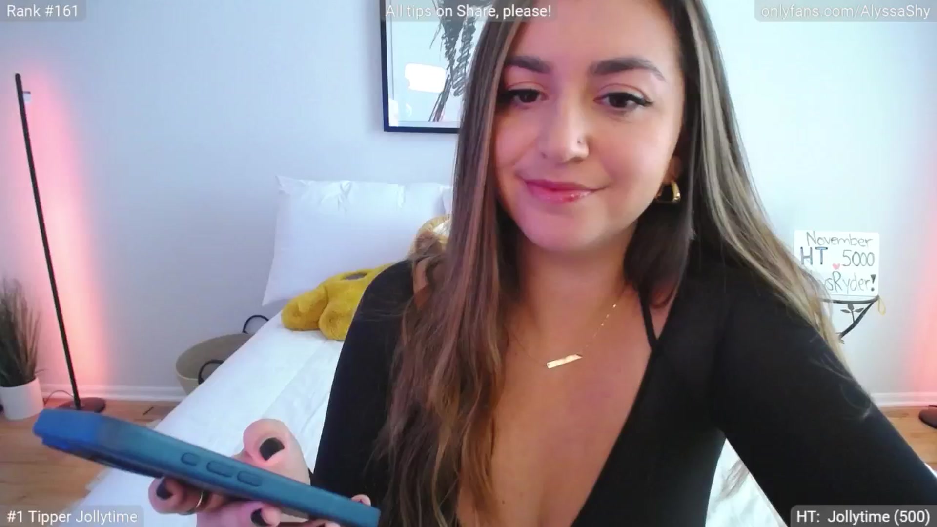 Gallery image thumbnail from AlyssaShy's myfreecams stream on, 11/07/2024, 19:23 image 8 of 20