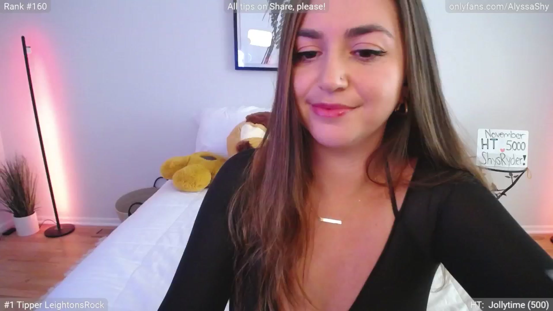 Gallery image thumbnail from AlyssaShy's myfreecams stream on, 11/07/2024, 20:58 image 13 of 20