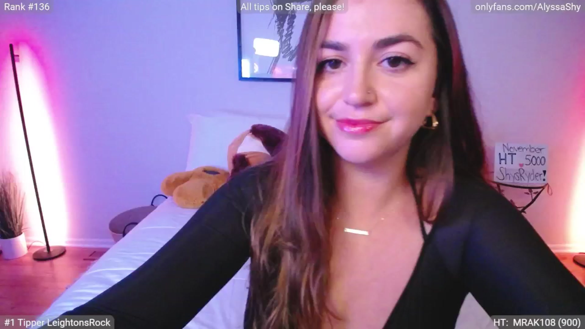 Gallery image thumbnail from AlyssaShy's myfreecams stream on, 11/07/2024, 23:15 image 11 of 20