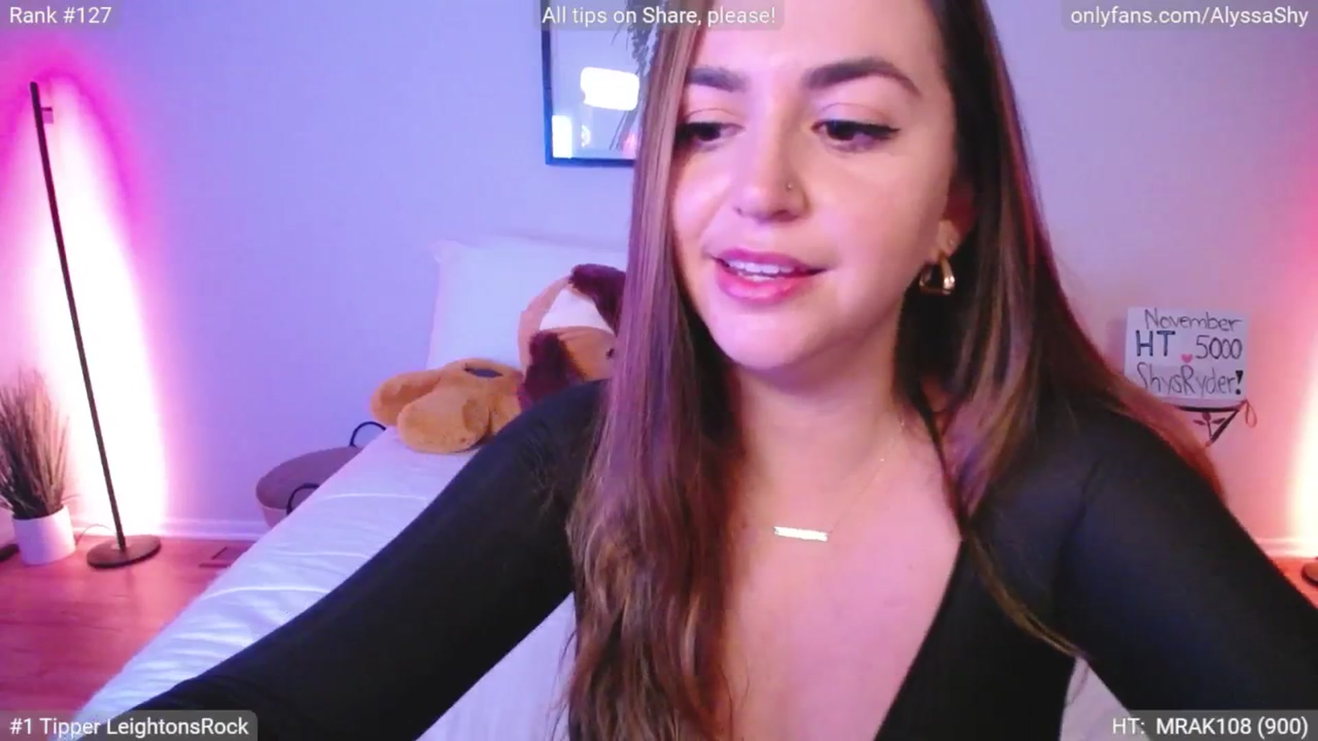 Gallery image thumbnail from AlyssaShy's myfreecams stream on, 11/07/2024, 23:49 image 17 of 20