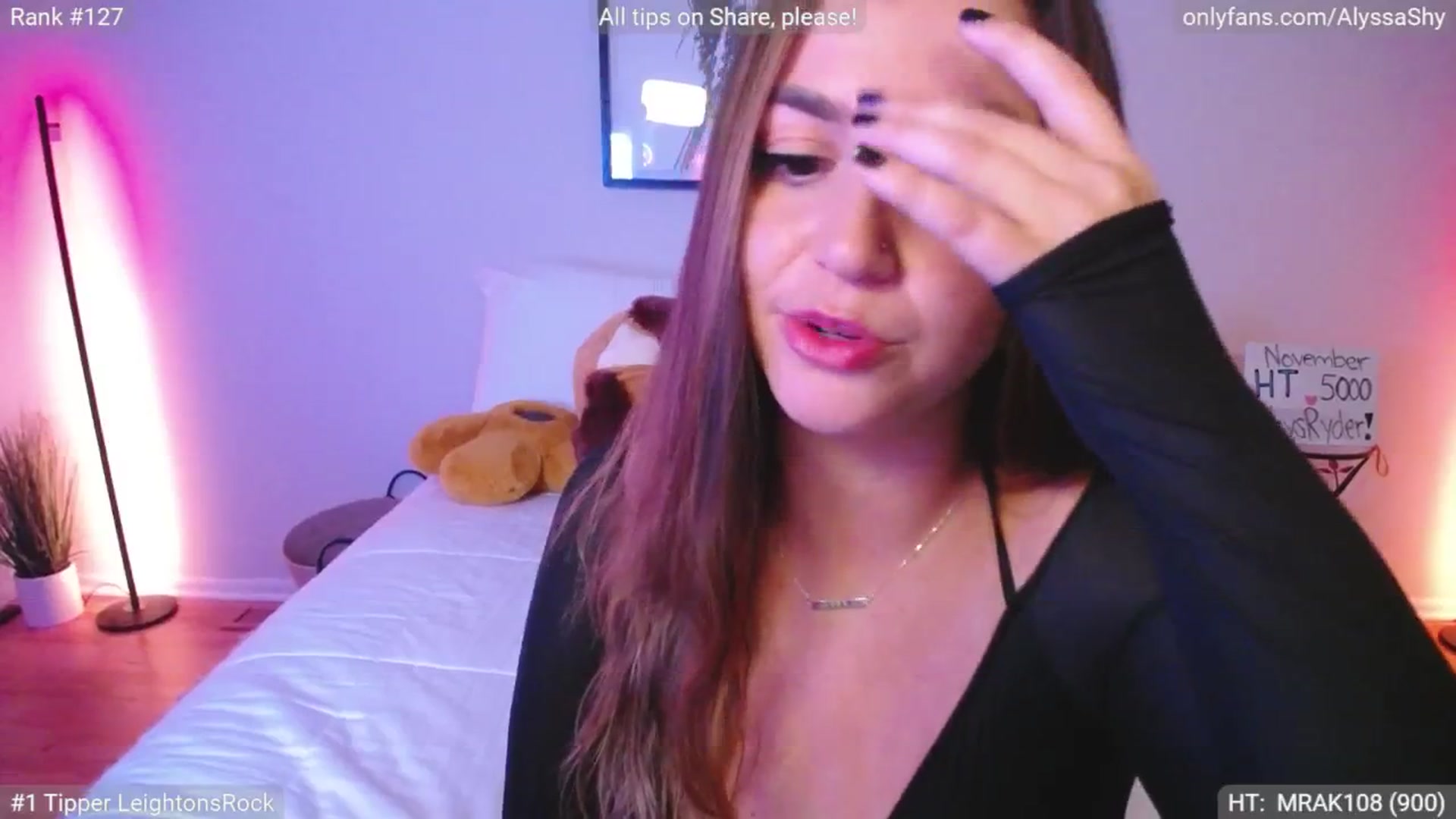 Gallery image thumbnail from AlyssaShy's myfreecams stream on, 11/07/2024, 23:49 image 14 of 20